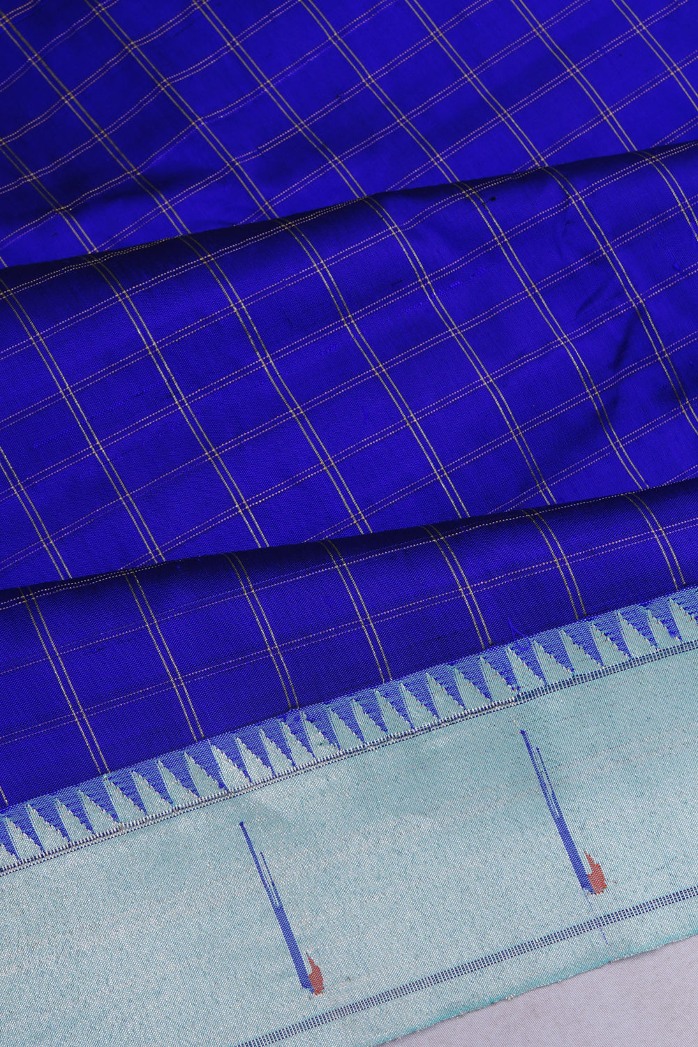 Paithani Silk Checks Royal Blue Saree With Single Muniya Border