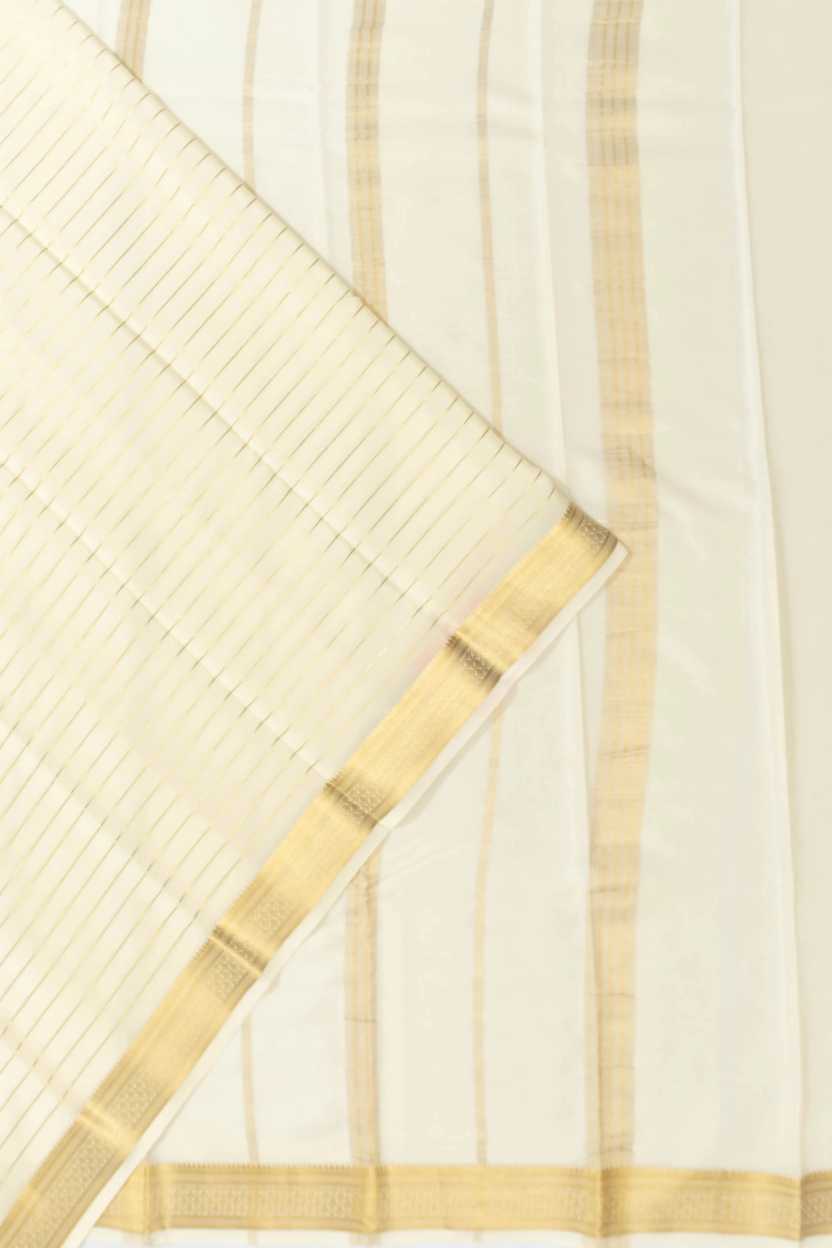 Mysore Silk Horizontal Lines Off-White Saree