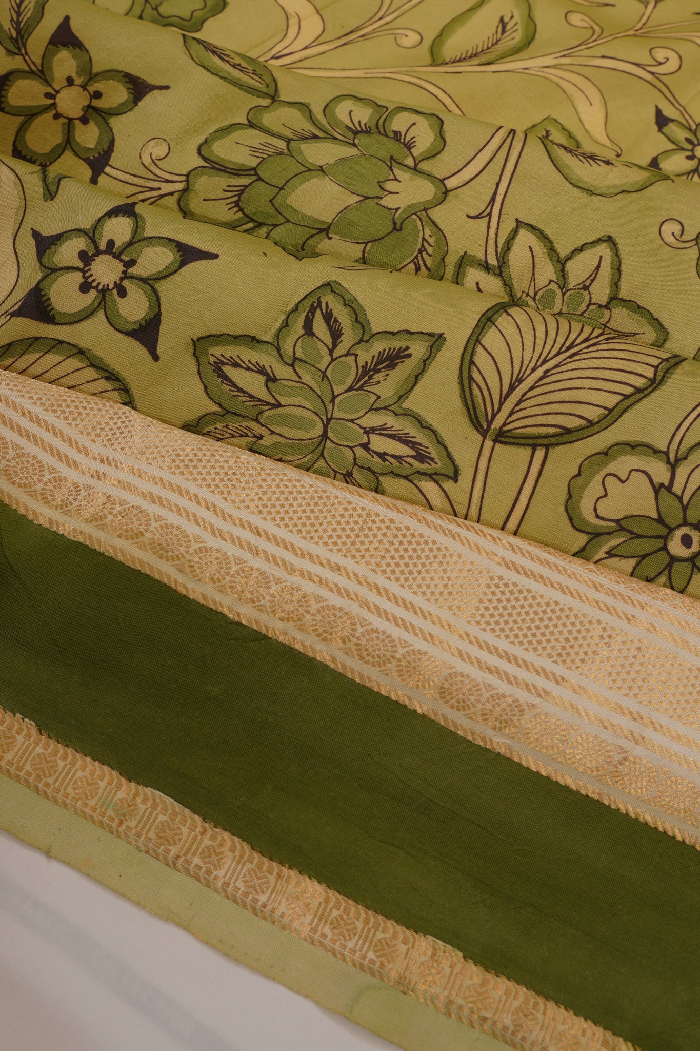 Kanchipuram Silk Kalamkari Handpainted Green Saree
