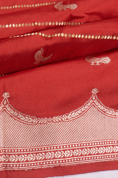 Kankatala Banarasi Silk Horizontal Lines And Butta Red Saree g2
