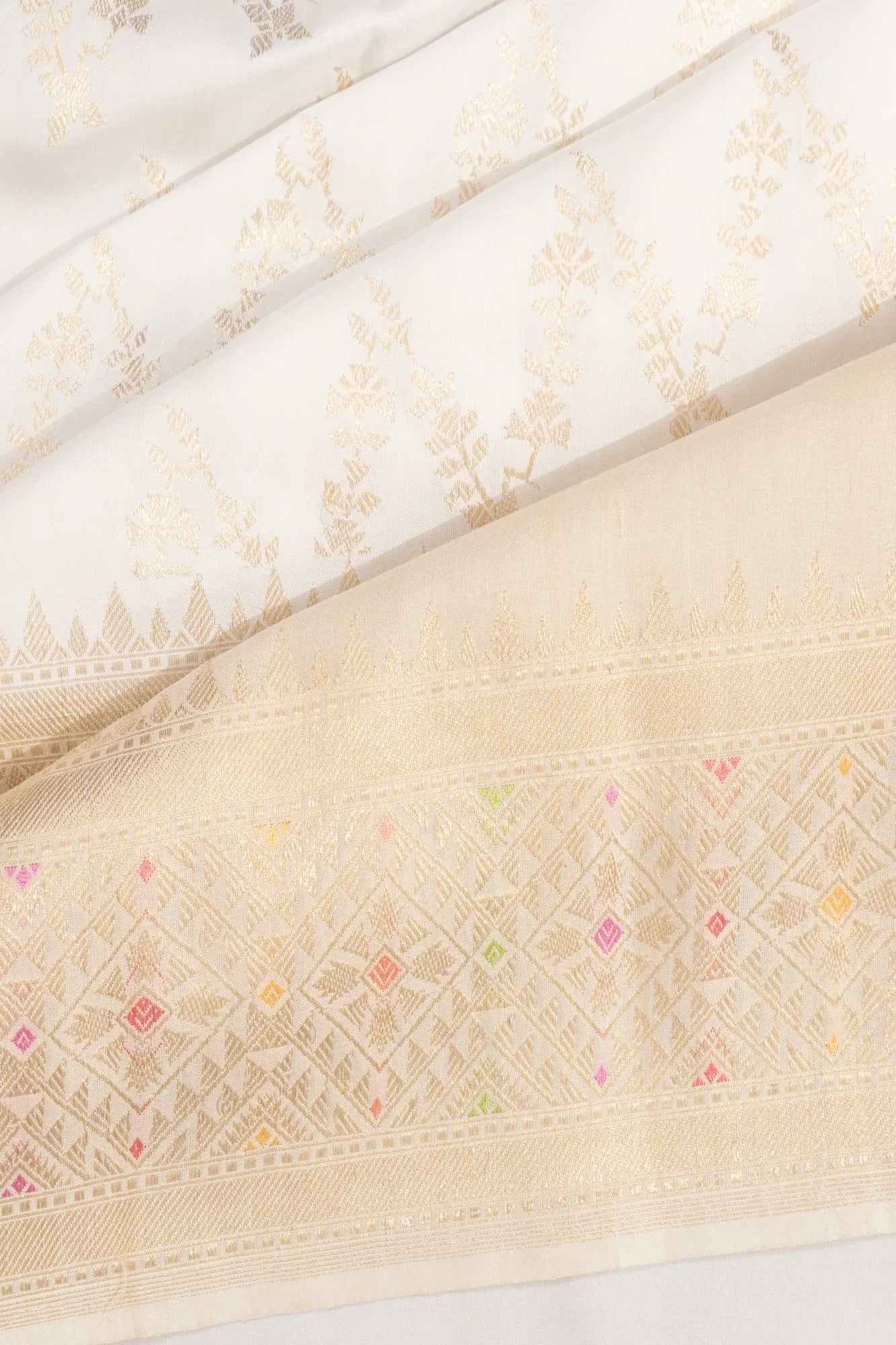 Banarasi Silk Jaal White Saree With Tussar Border