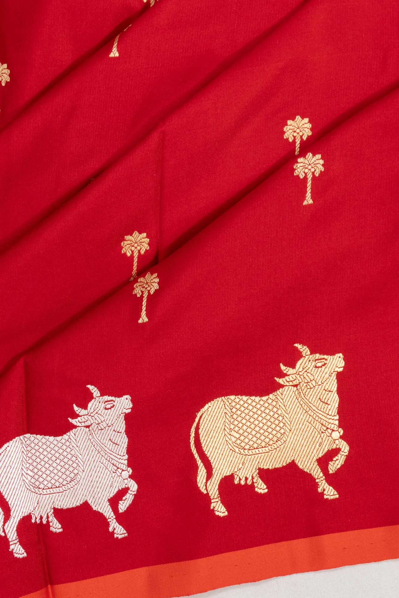 Banarasi Silk Butta Red Saree With Pichwai Border