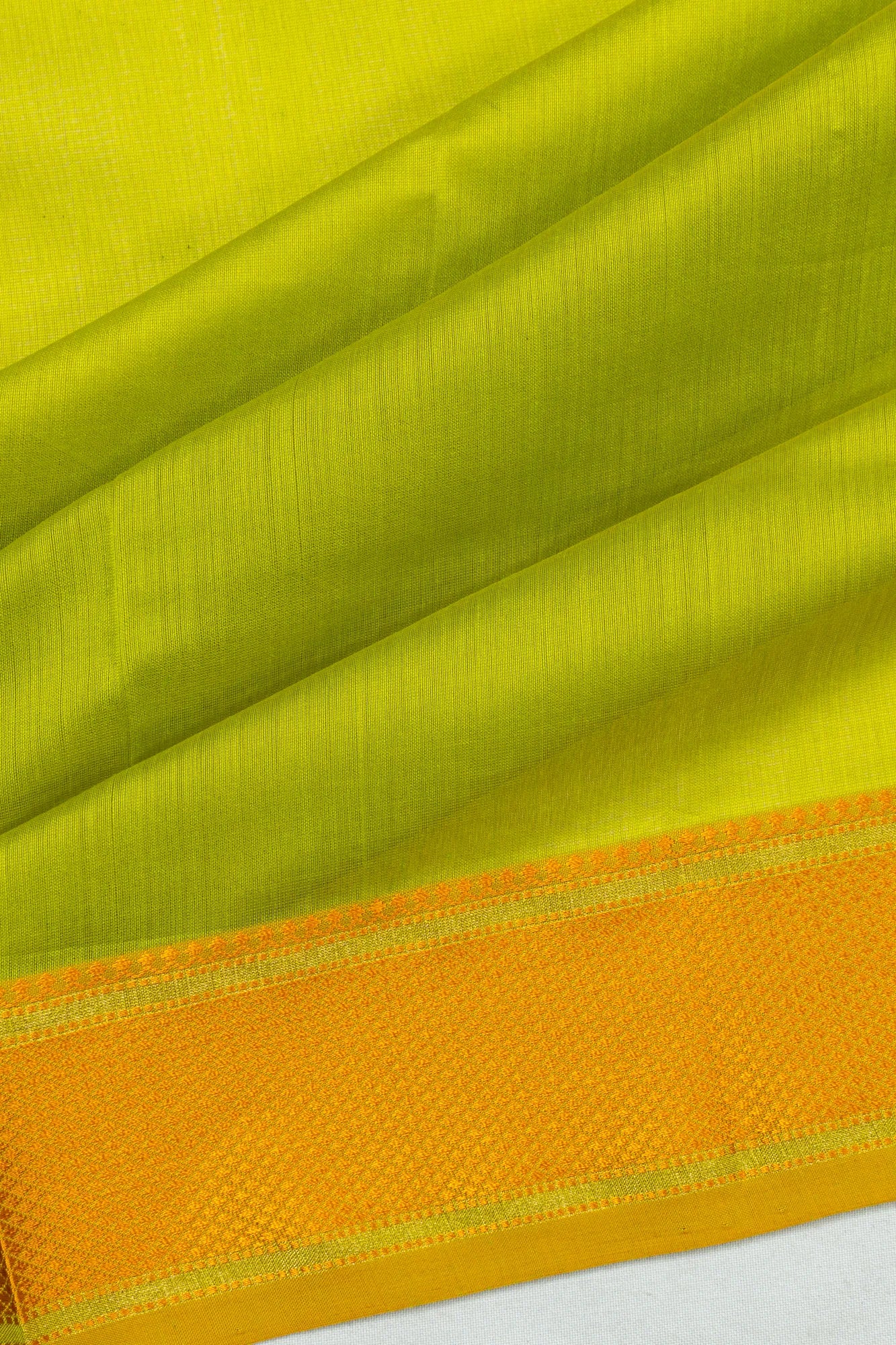 Maheshwari Cotton Plain Parrot Green Saree