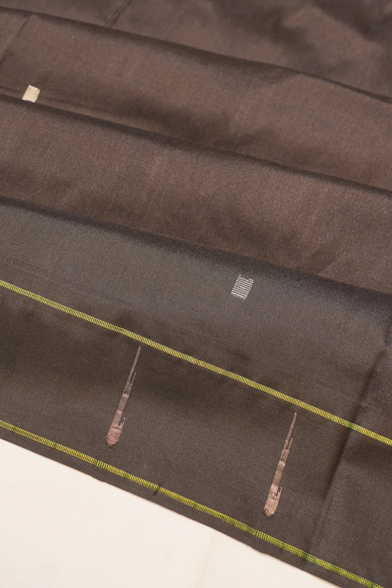 Paithani Silk Butta Black Saree With Single Muniya Border