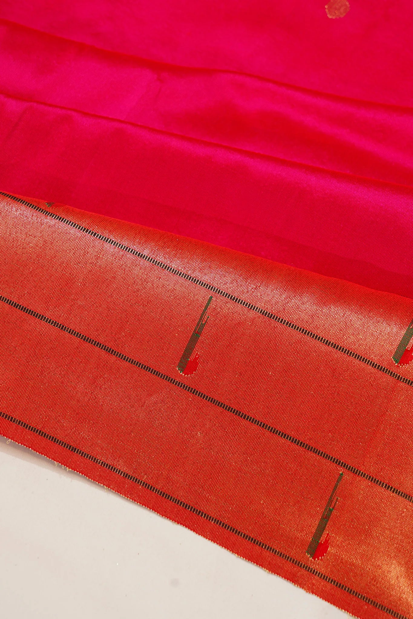 paithani-silk-butta-pink-saree-with-triple-muniya-border-1215736123