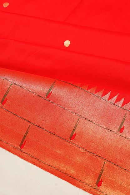 paithani-silk-butta-red-saree-with-triple-muniya-border-1215736124