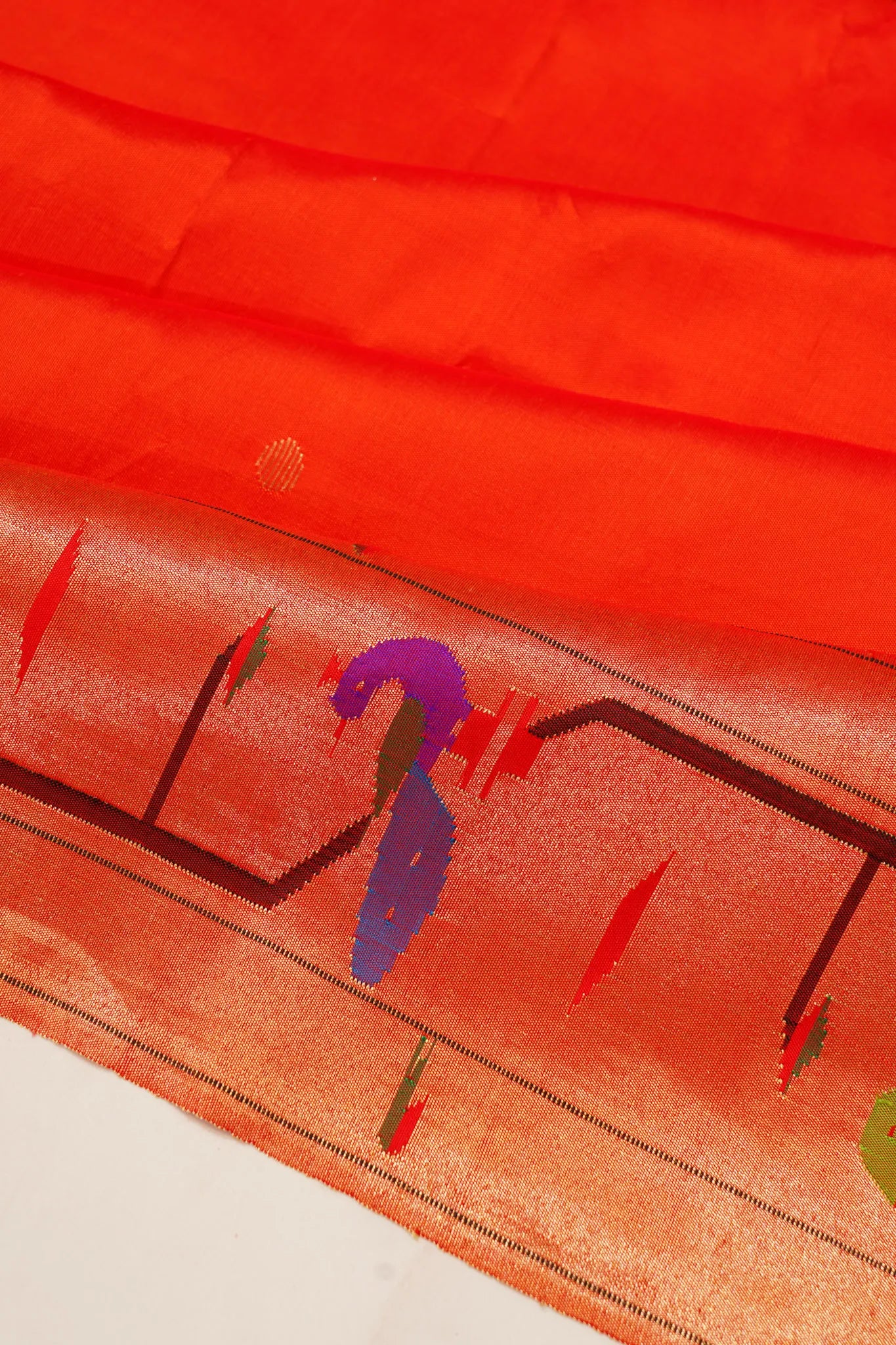 paithani-silk-butta-pink-saree-with-akruthi-border-1215736127