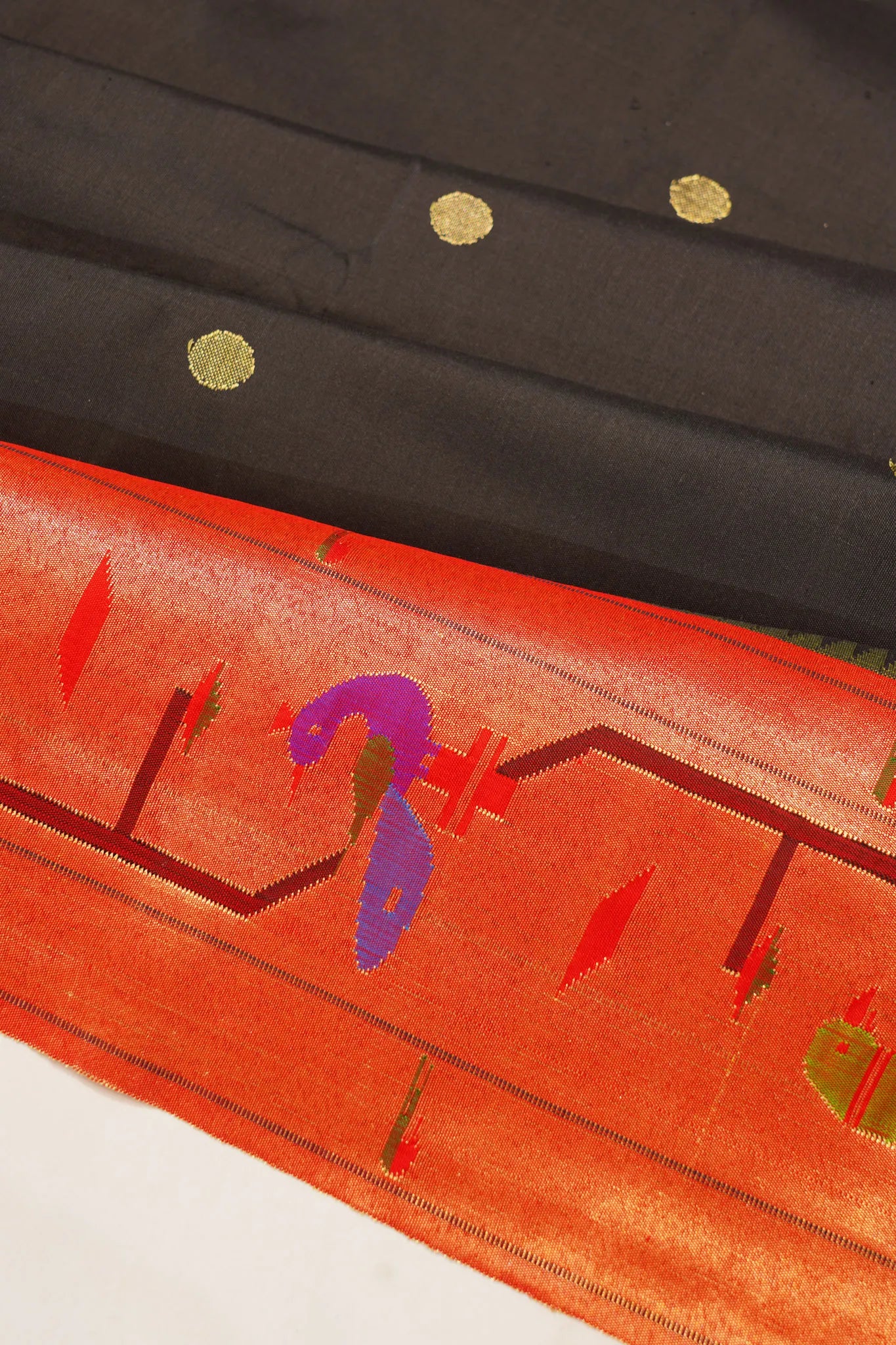 Paithani Silk Butta Black Saree With Akruthi Border