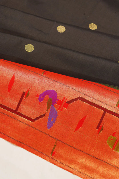 paithani-silk-butta-black-saree-with-akruthi-border-1215736128