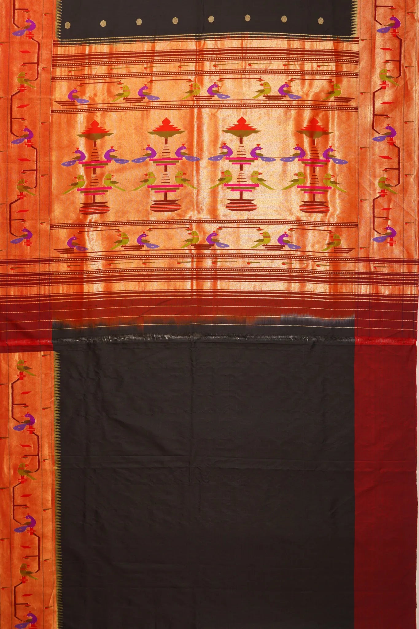 paithani-silk-butta-black-saree-with-akruthi-border-1215736128