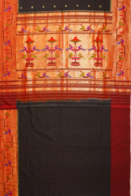 paithani-silk-butta-black-saree-with-akruthi-border-1215736128