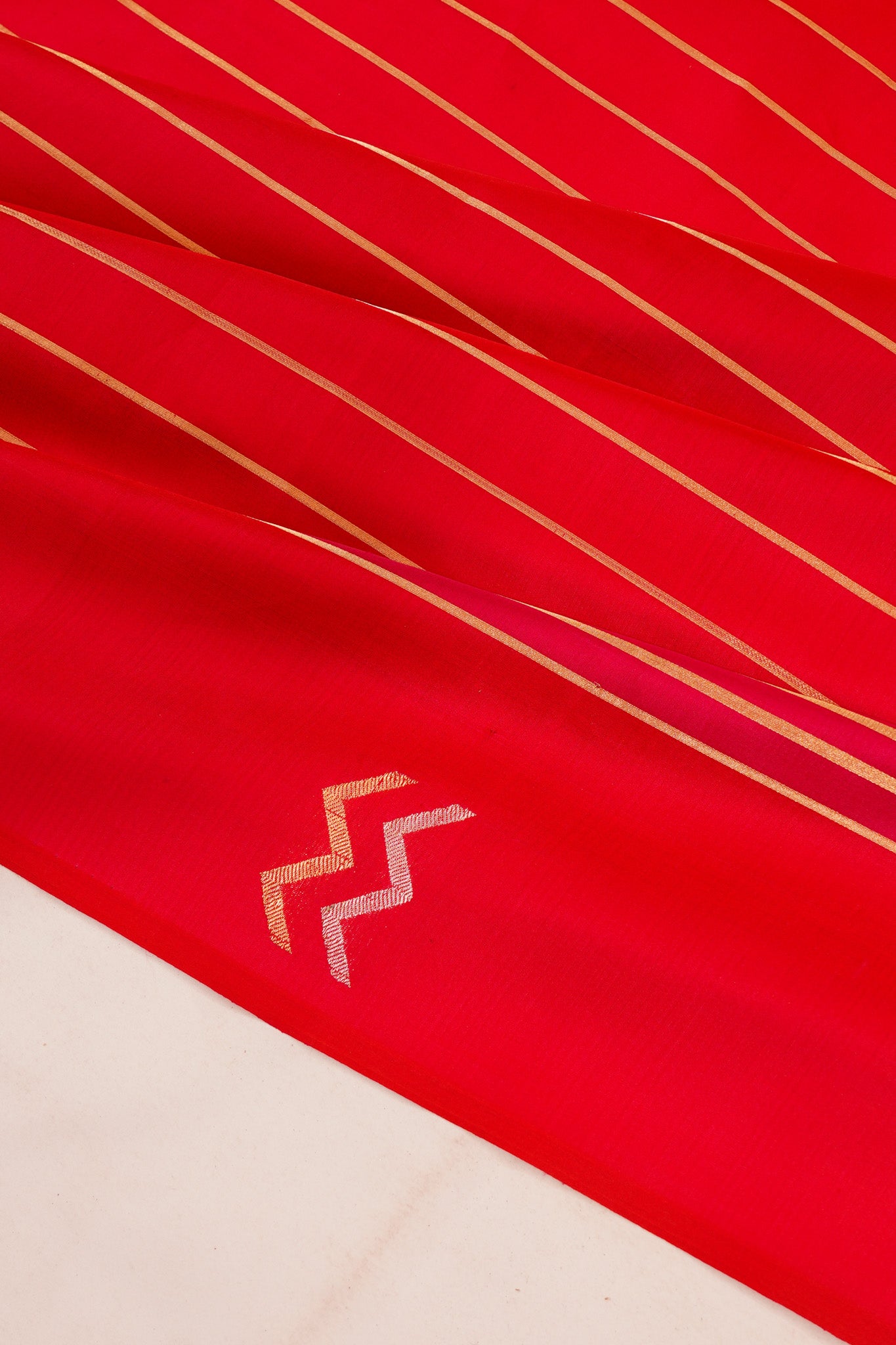 Banarasi Satin Horizontal Lines Red Saree
