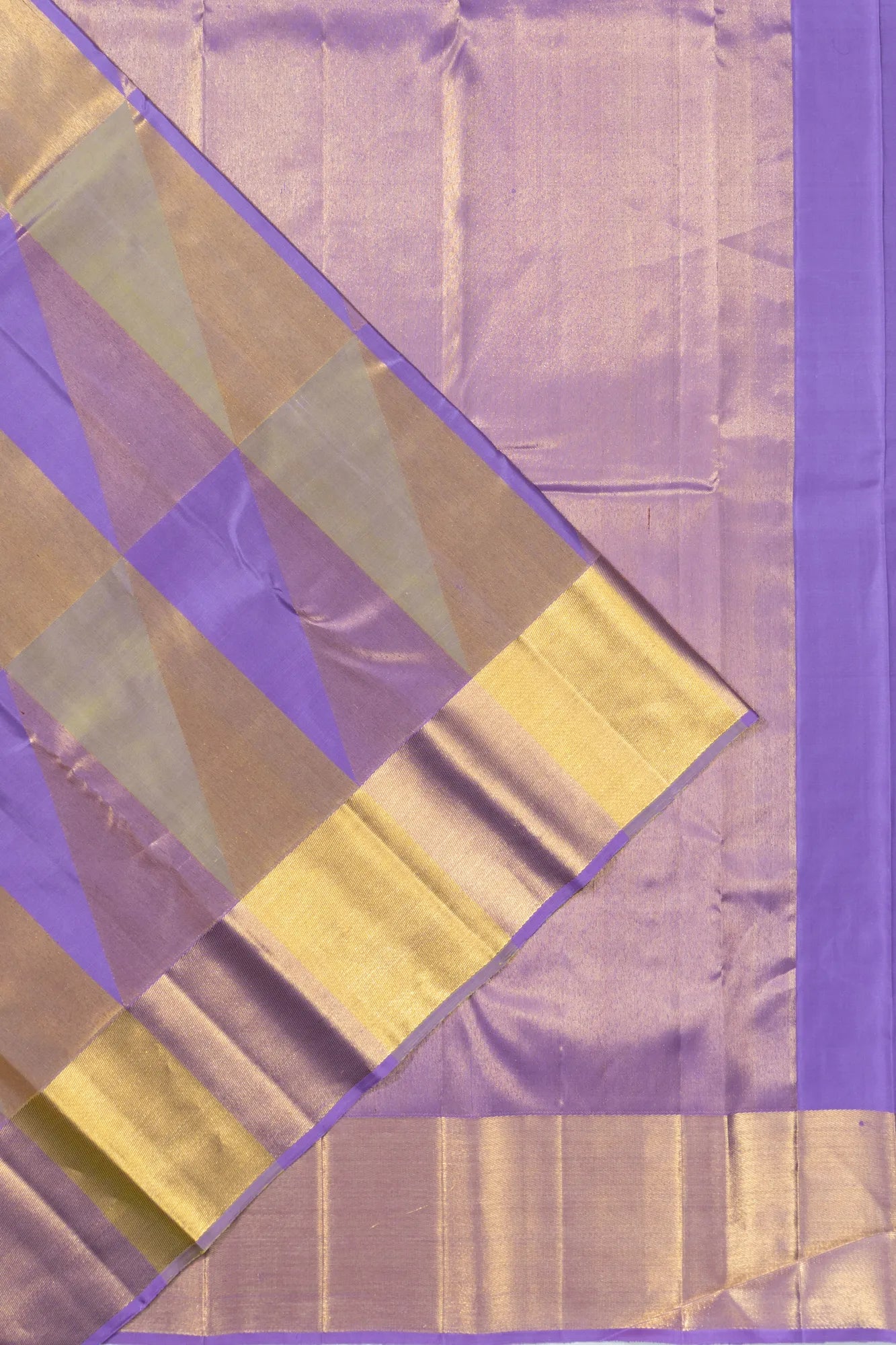 Kanchipuram Silk Geometrical Brocade Violet Saree