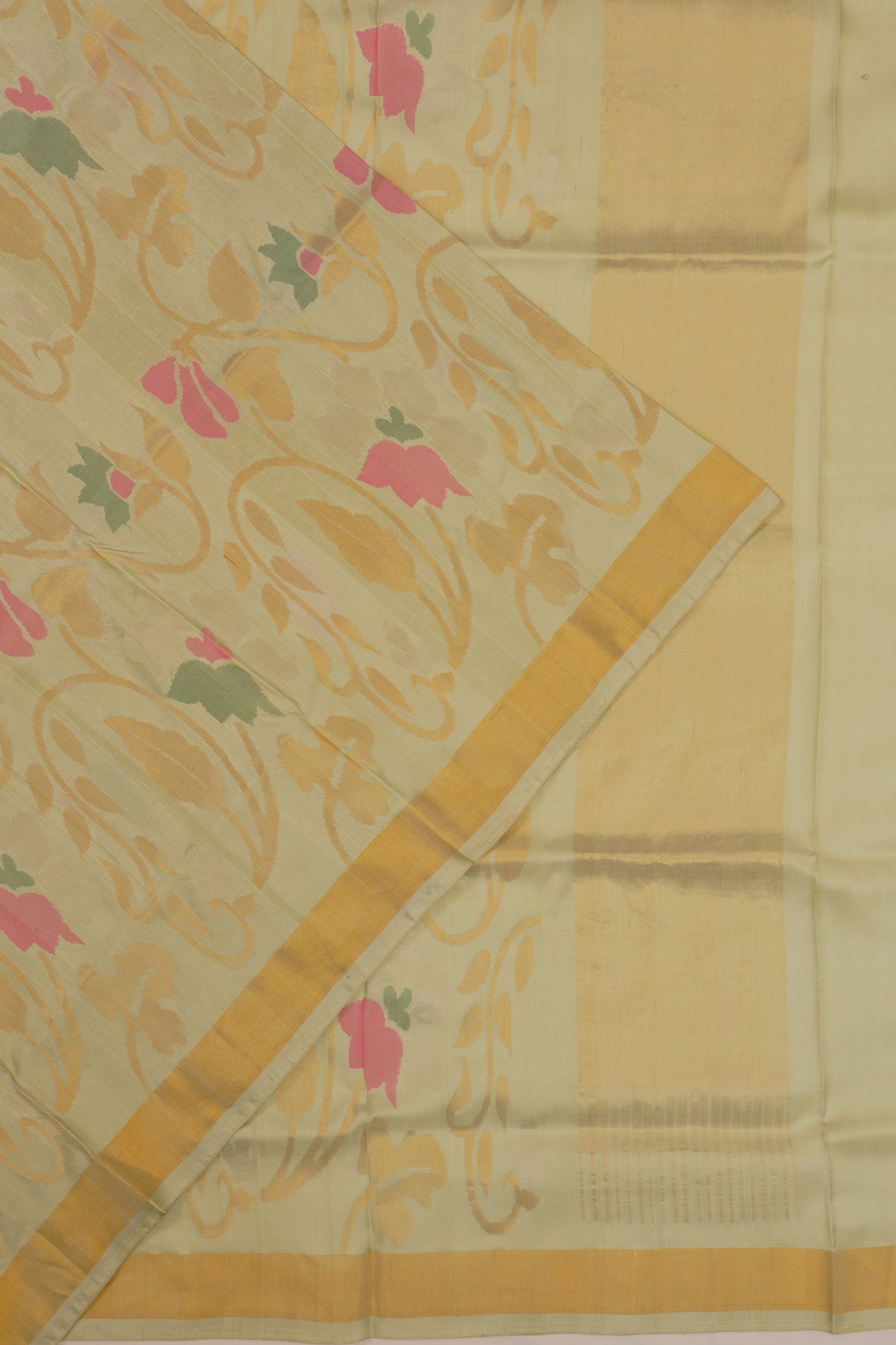 Uppada Silk Jamdani Jaal Cream Saree