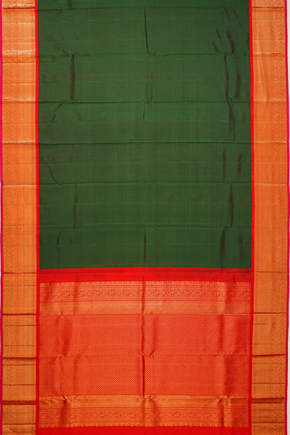 classic-kanchipuram-silk-plain-bottle-green-saree-1215747797
