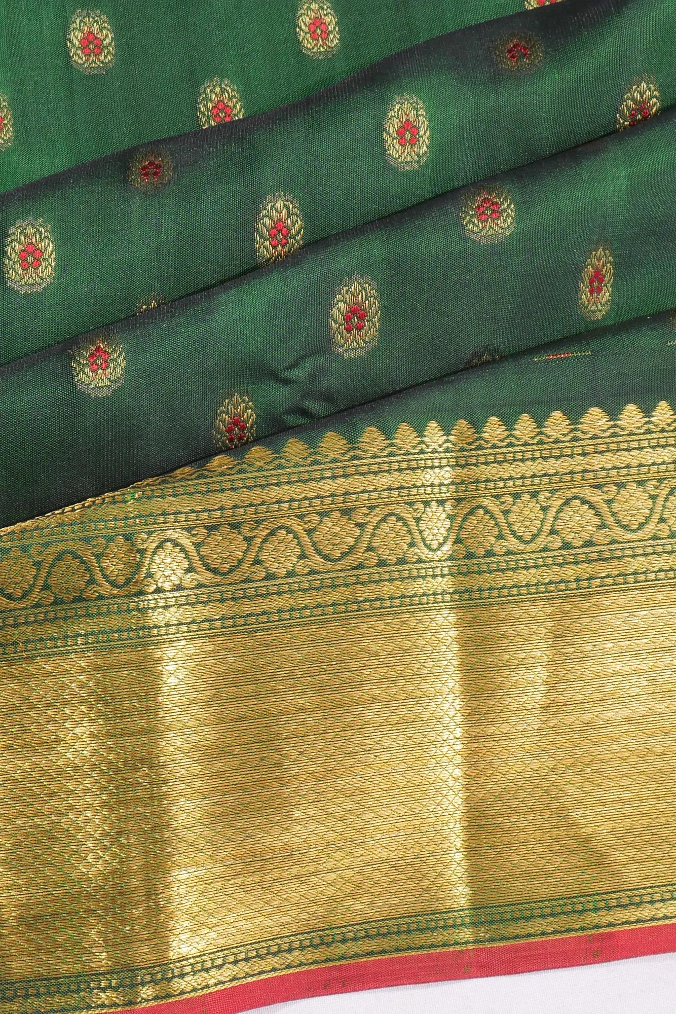 Kanchipuram Silk Butta Dark Green Saree