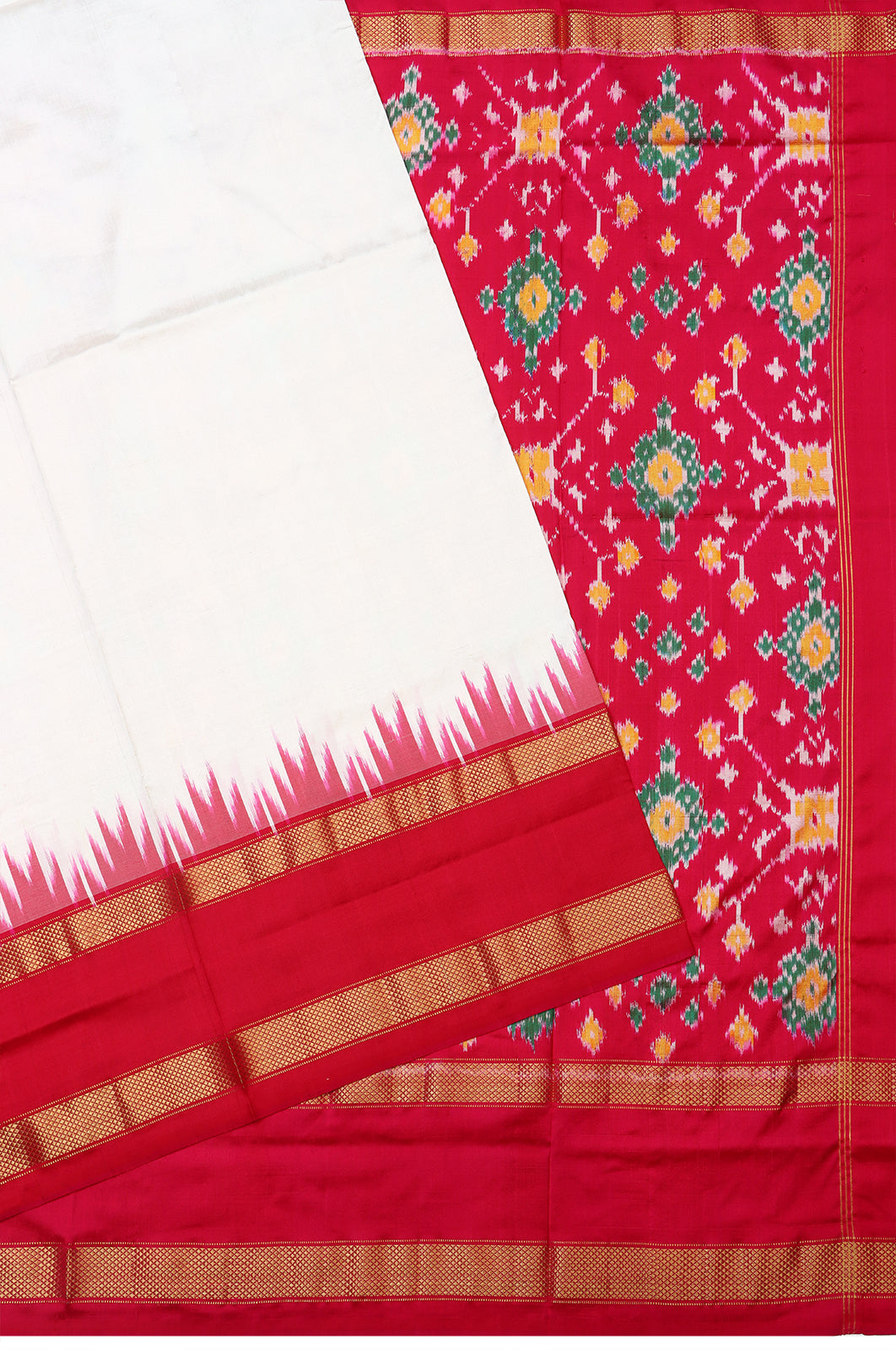 Pochampally Silk Ikat White Saree With Ganga Jamuna Border