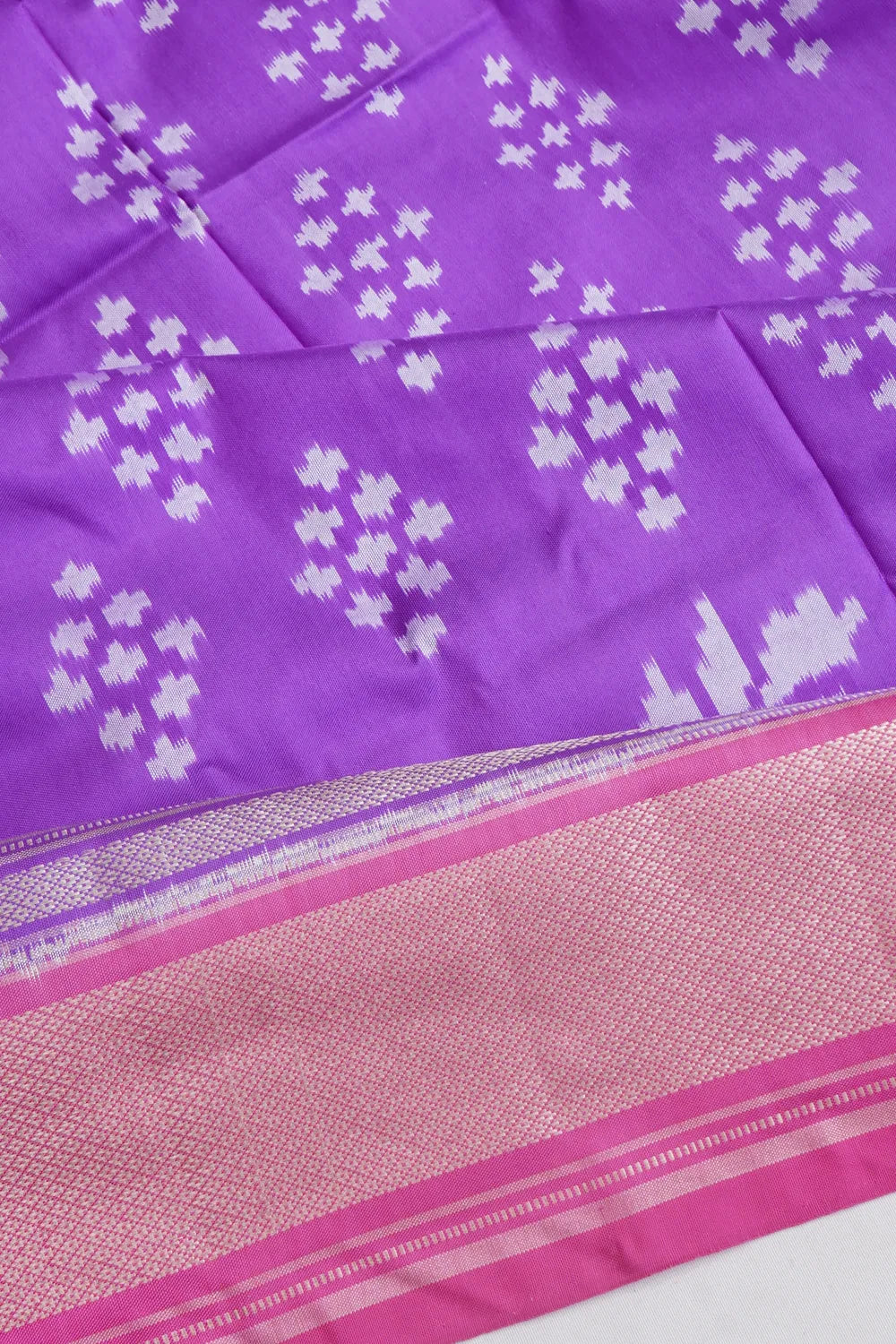 Pochampally Silk Ikat Violet Saree With Ganga Jamuna Border