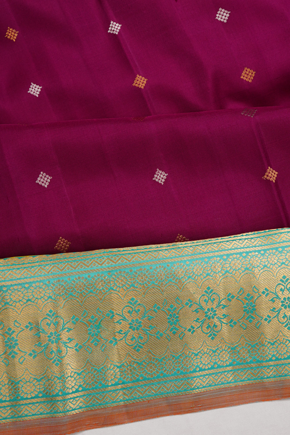 Gadwal Silk Butta Purple Saree