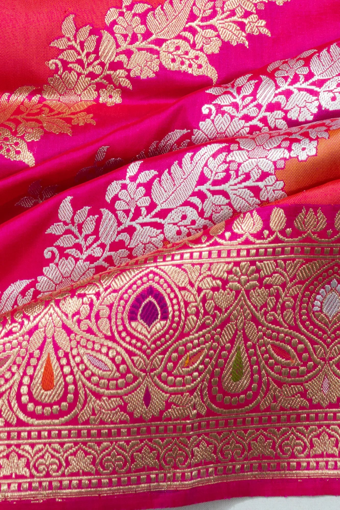 Banarasi Silk Leheriya Jaal Rangkat Pink Saree