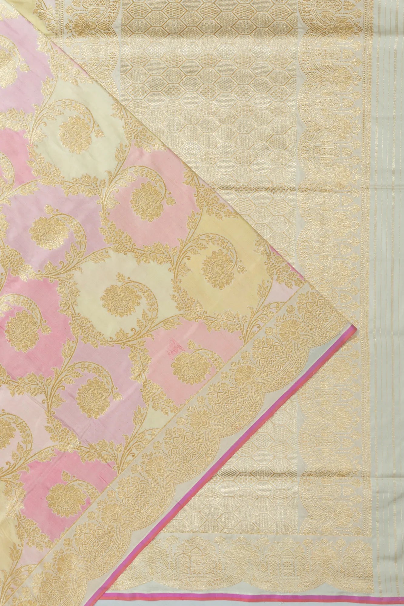 Banarasi Silk Jaal Rangkat Cream Saree