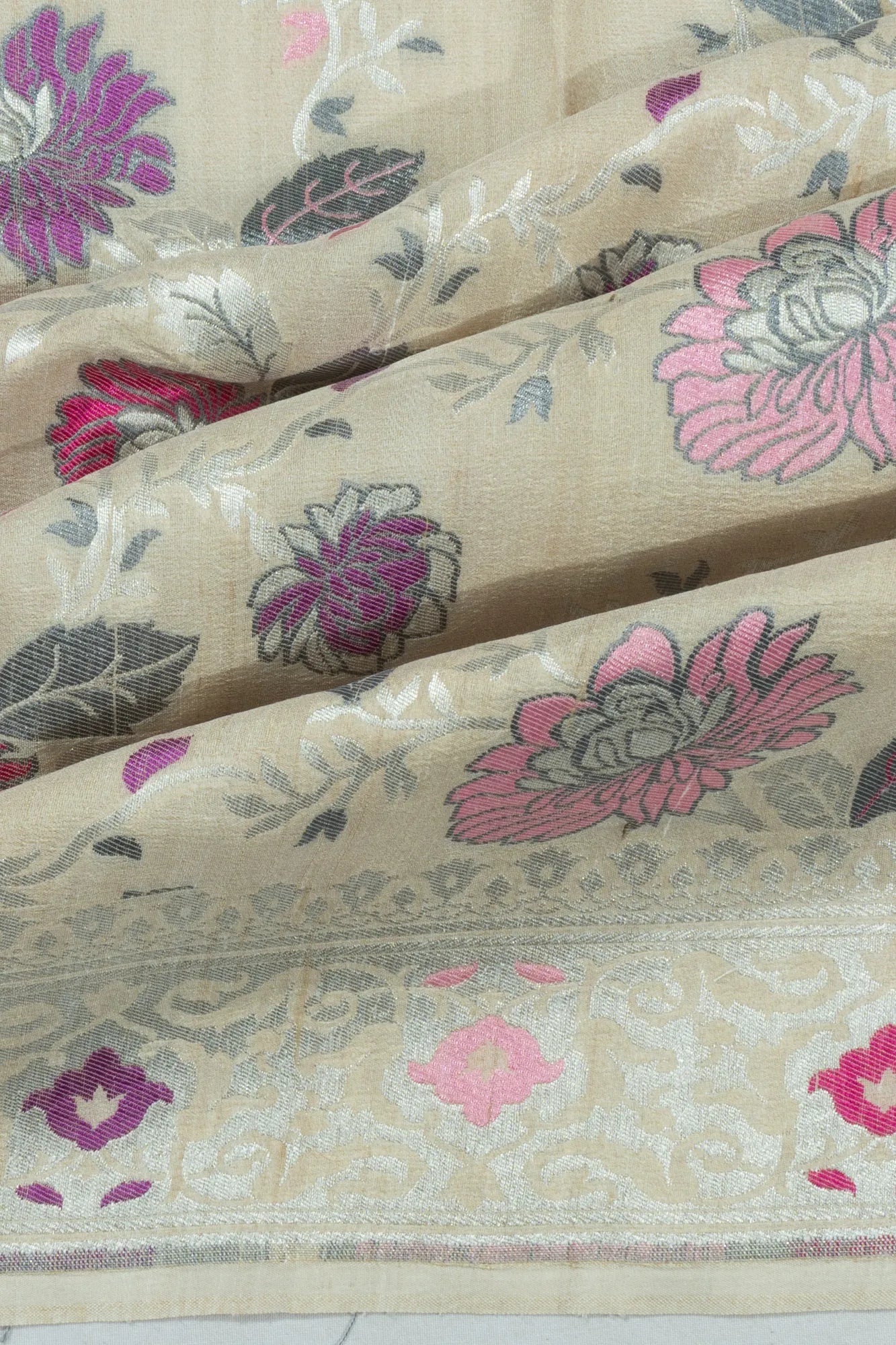 Banarasi Tussar Georgette Jaal Beige Saree