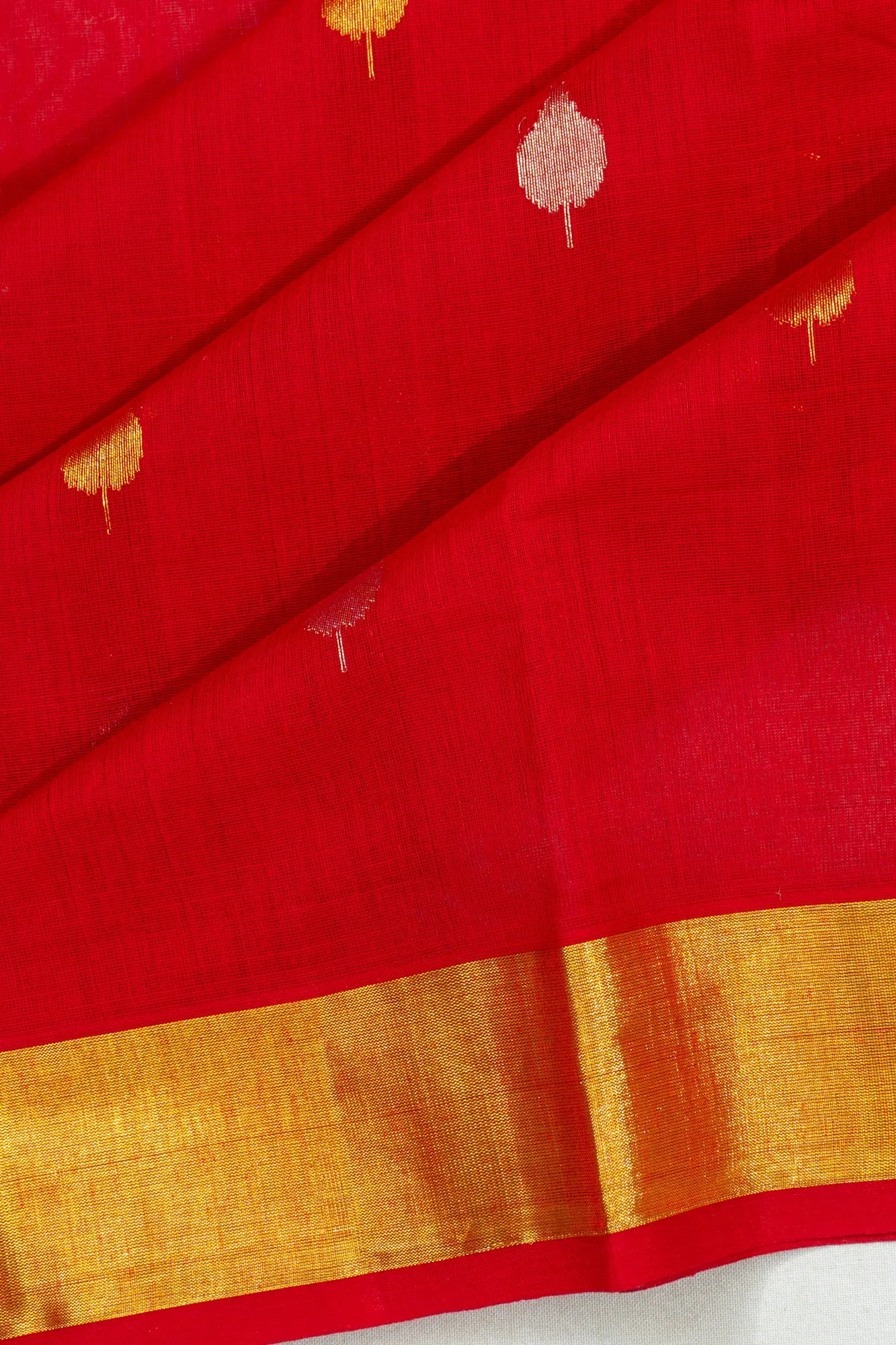 Venkatagiri Cotton Butta Red Saree