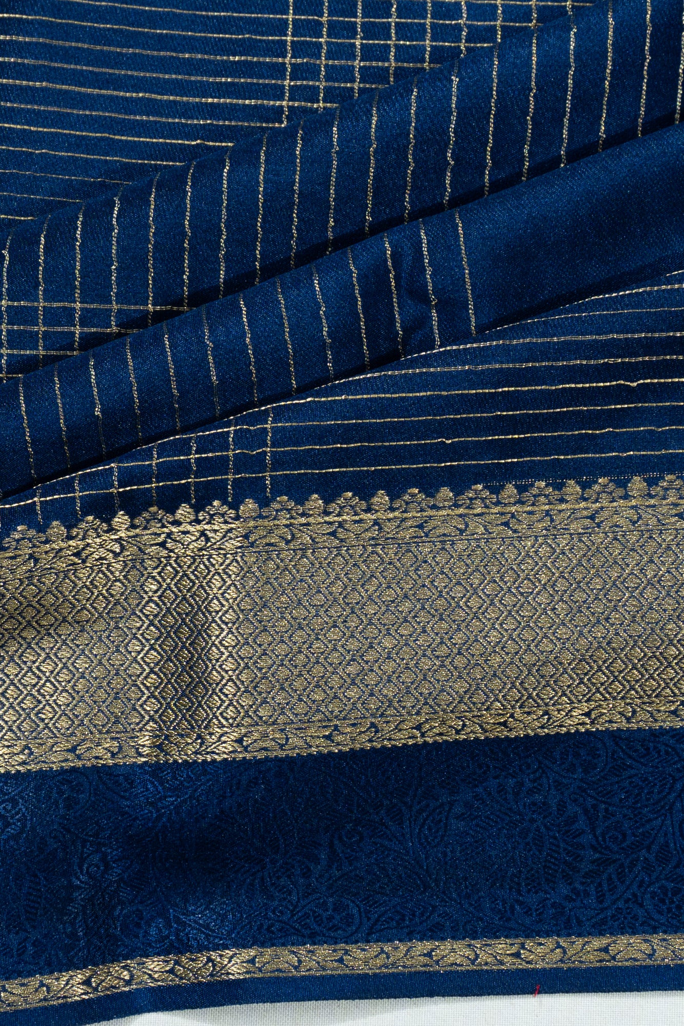 Binny Georgette Checks And Butta Dark Blue Saree