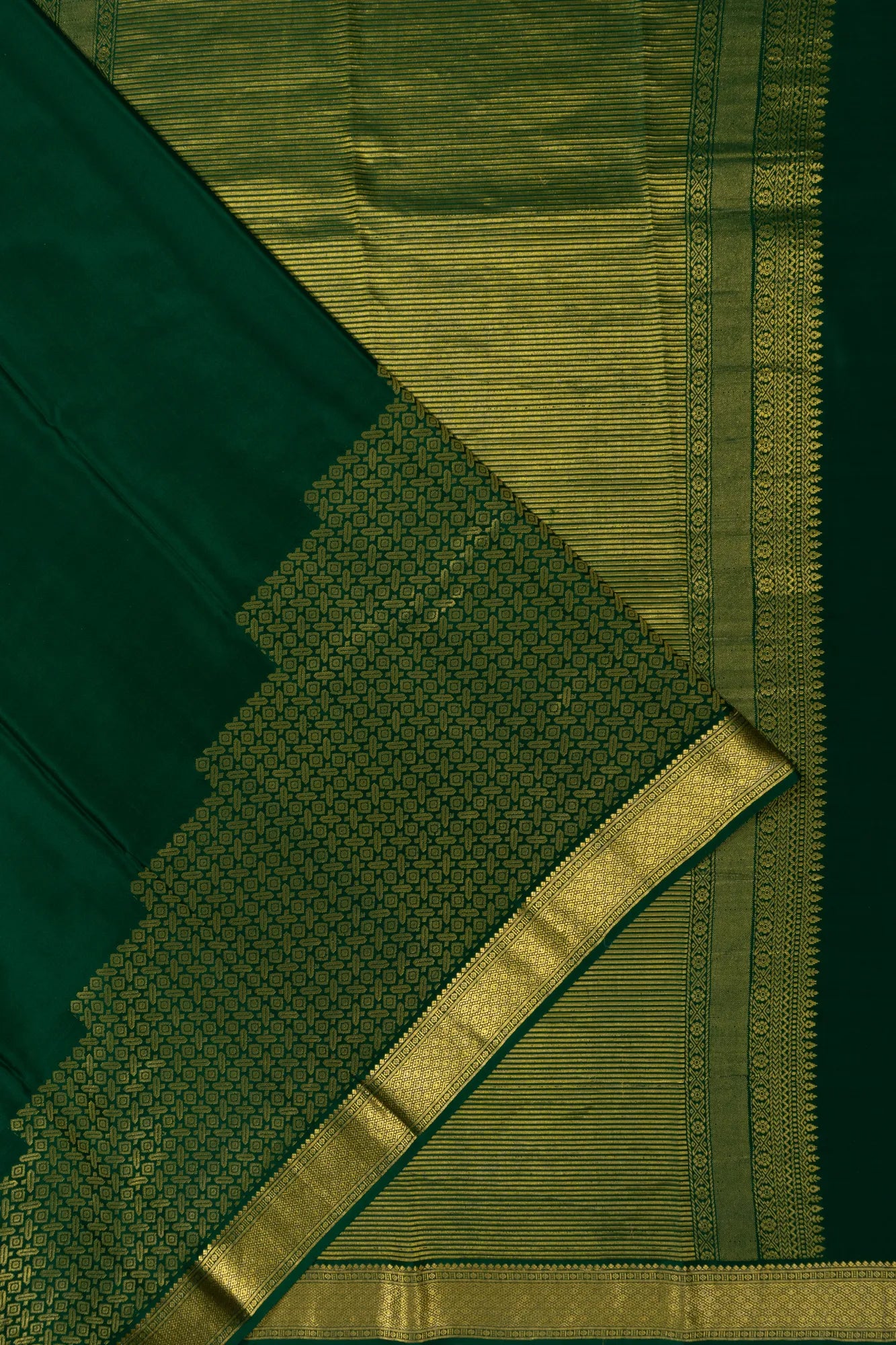 Binny Georgette Raising Brocade Bottle Green Saree