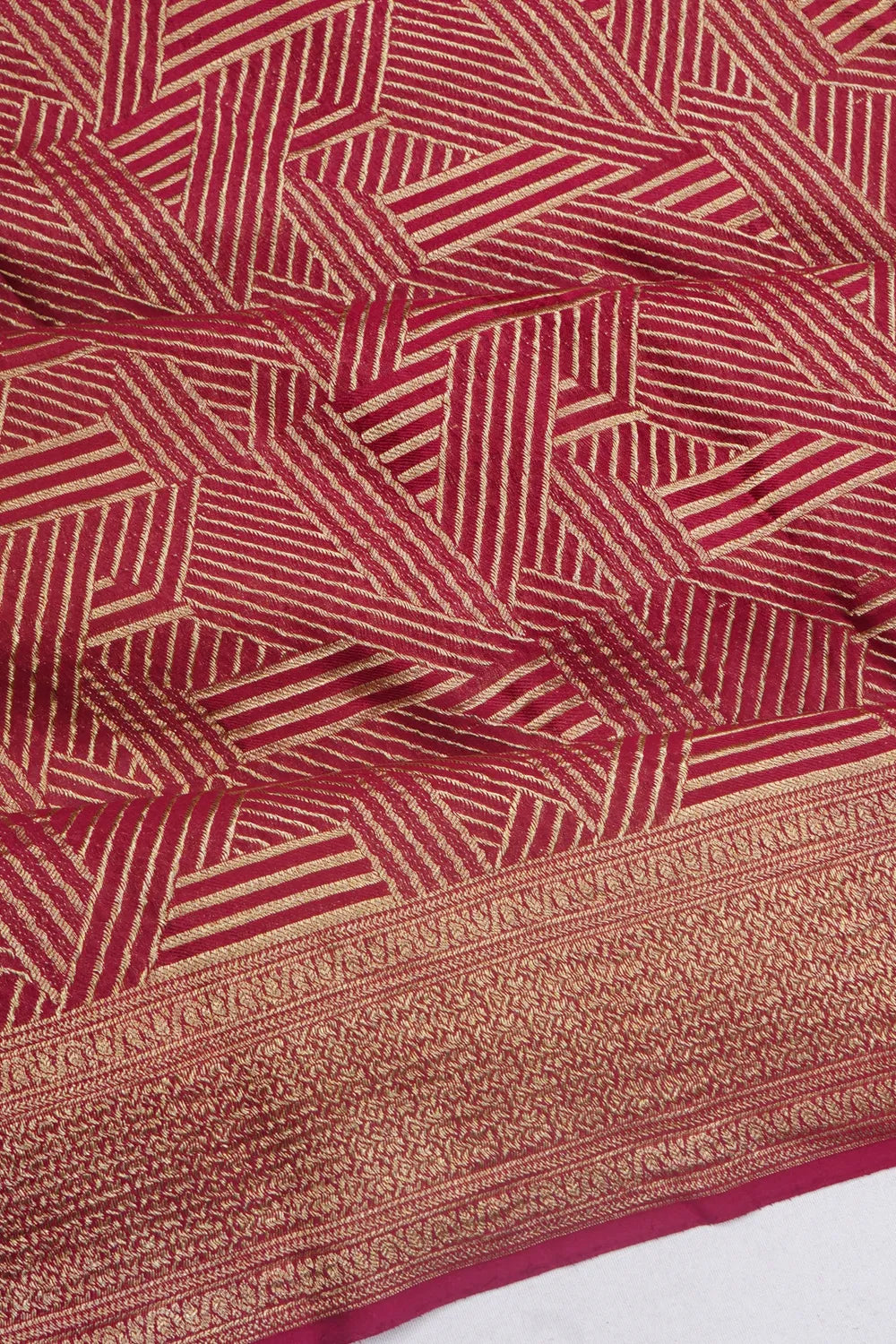 Binny Georgette Geometrical Brocade Pink Saree