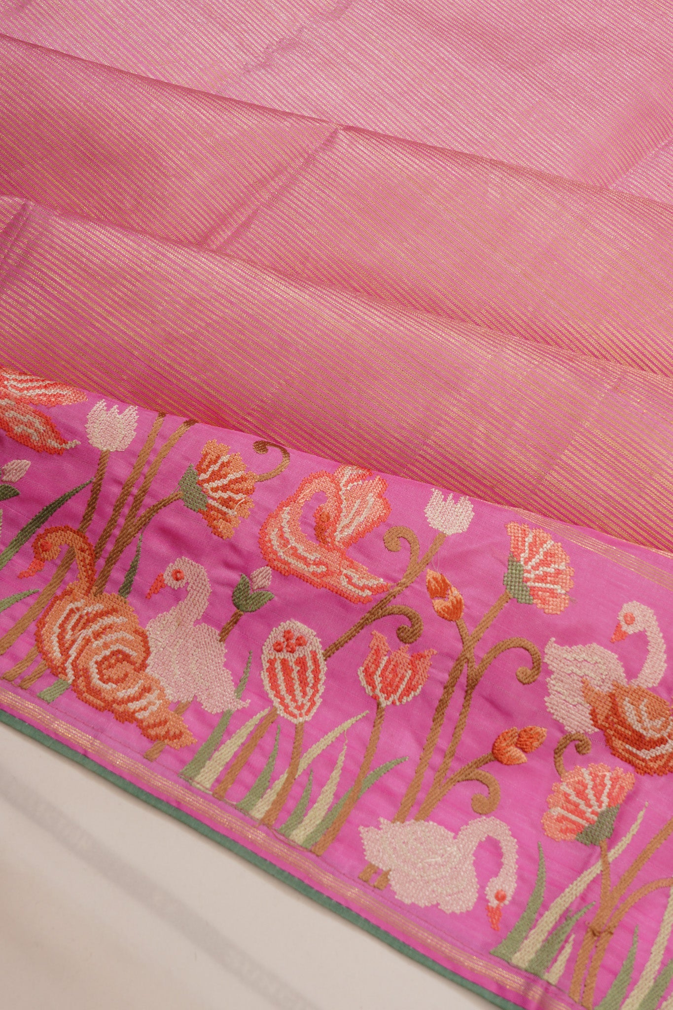 Kanchipuram Silk Oosi Lines Pink Saree With Embroidery Border