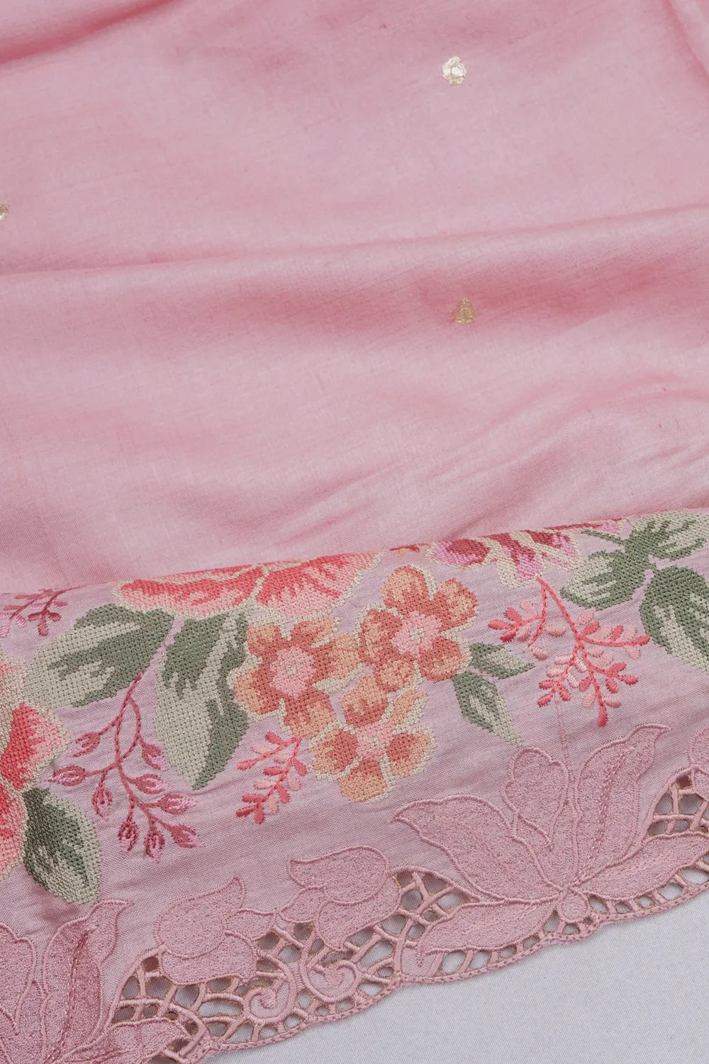 Tussar Mirror Butta Pink Saree With Embroidery And Cut Work Scallop Border