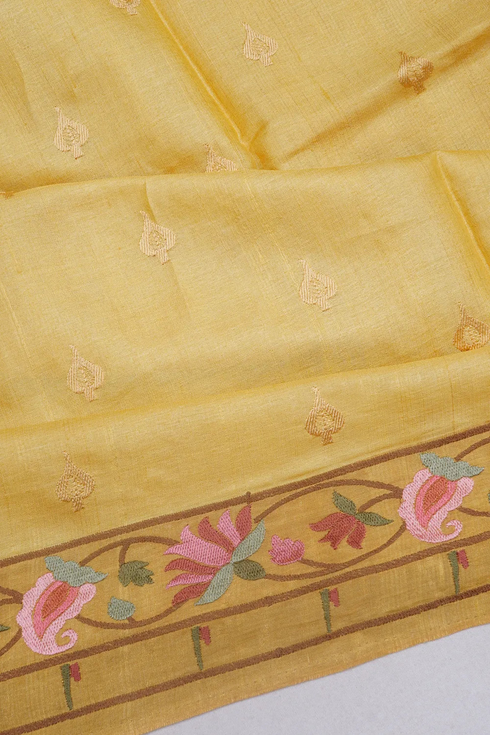 Tussar Butta Lemon Yellow Saree With Embroidery Border