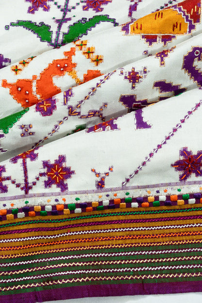 Patan Patola Silk Double Ikat White 9 Figure White Saree With Kantha Hand Embroidery