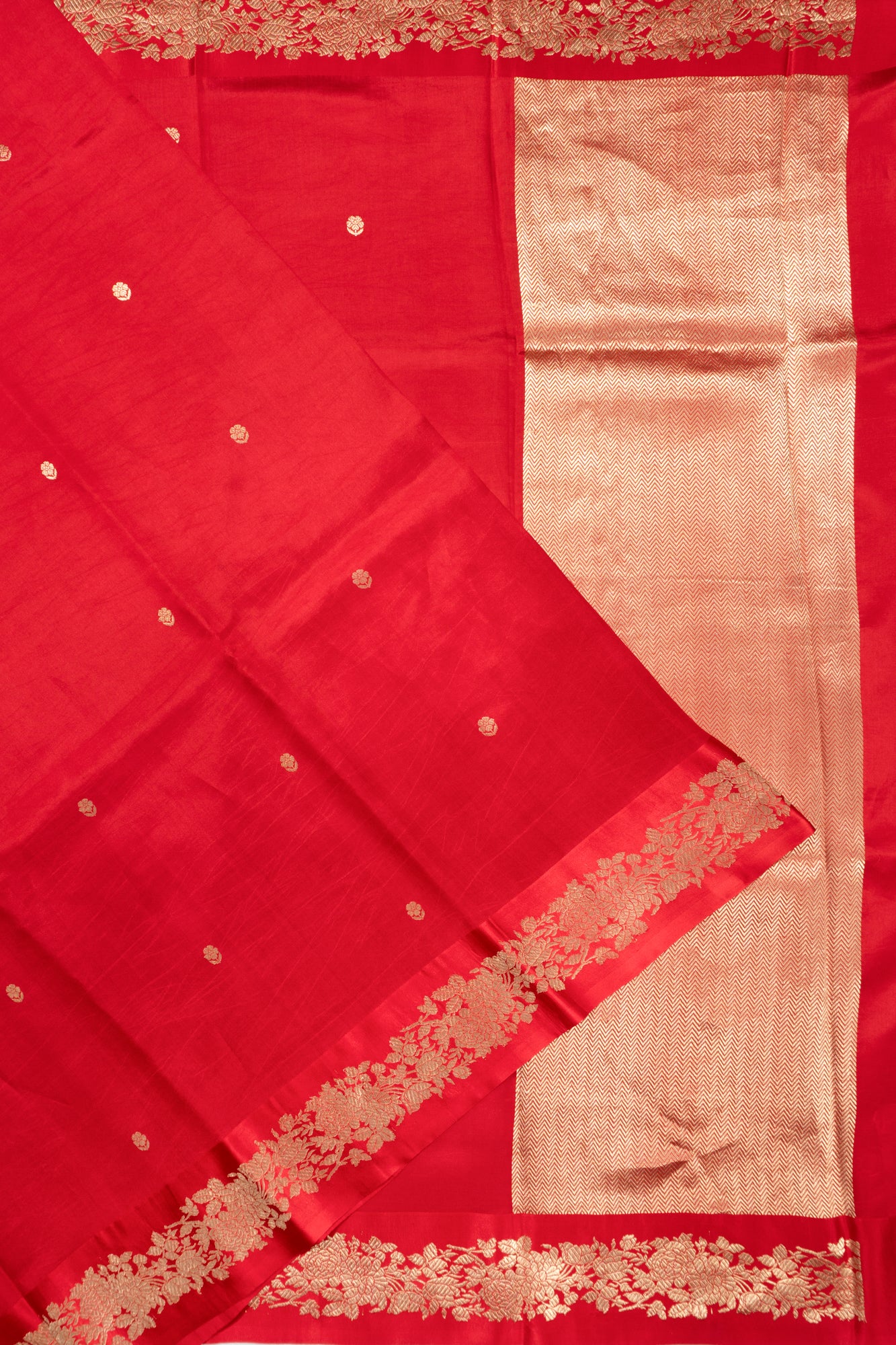 Banarasi Silk Butta Red Saree