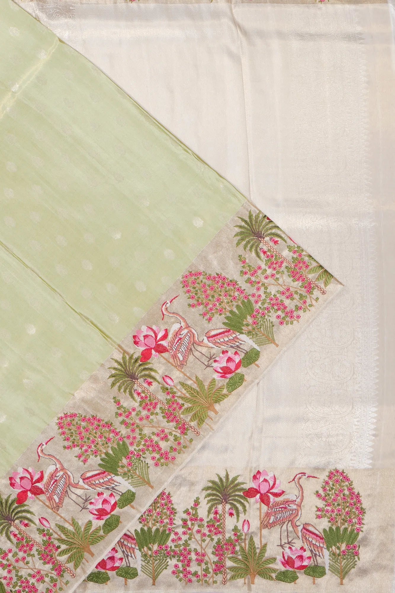 Kanchipuram Silk Tissue Butta Pastel Green Saree With Embroidery Border