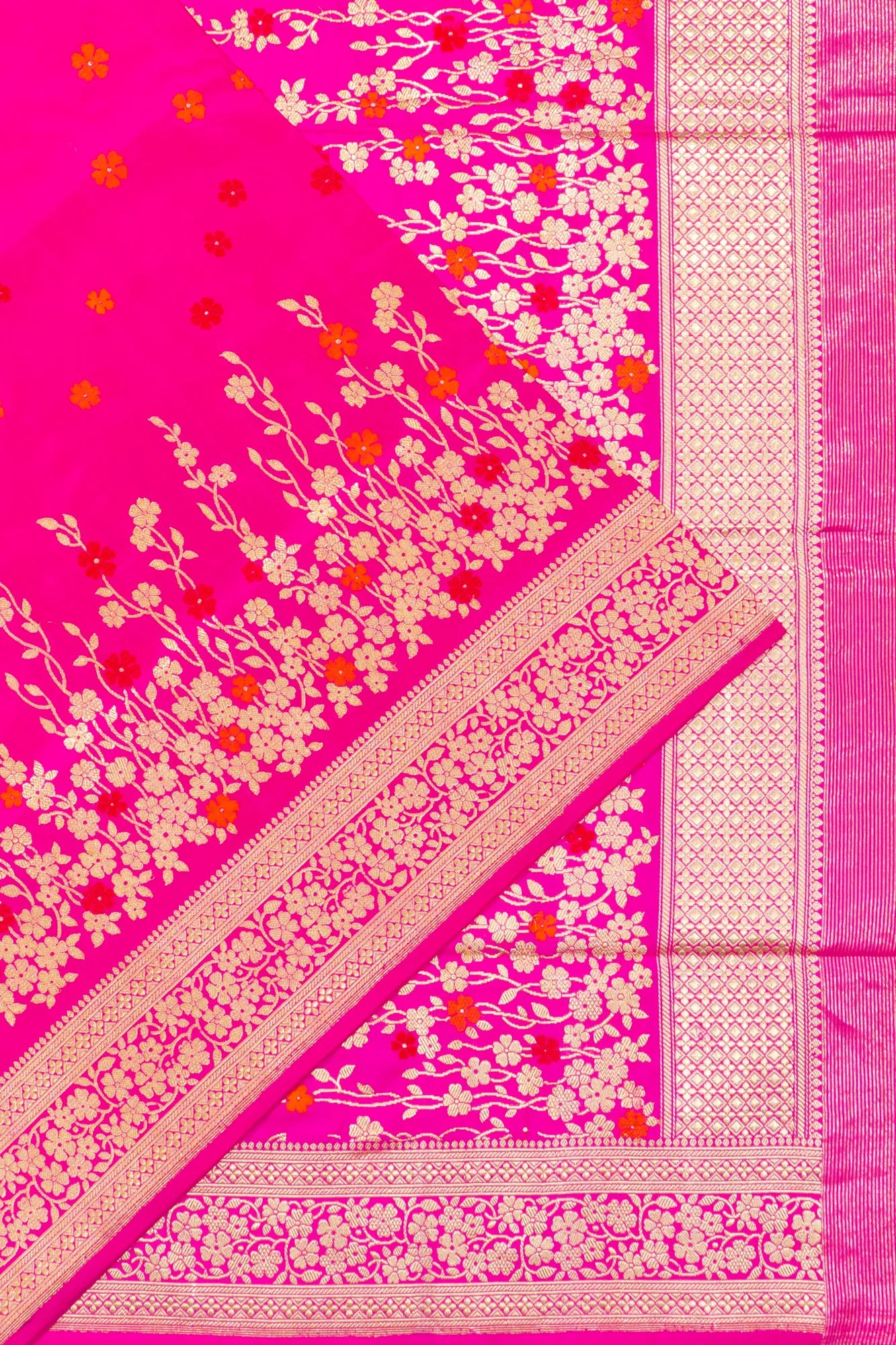 Banarasi Silk Meenakari Butta Pink Saree