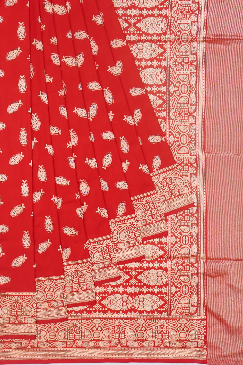 Banarasi Silk Kadwa Butta Red Saree