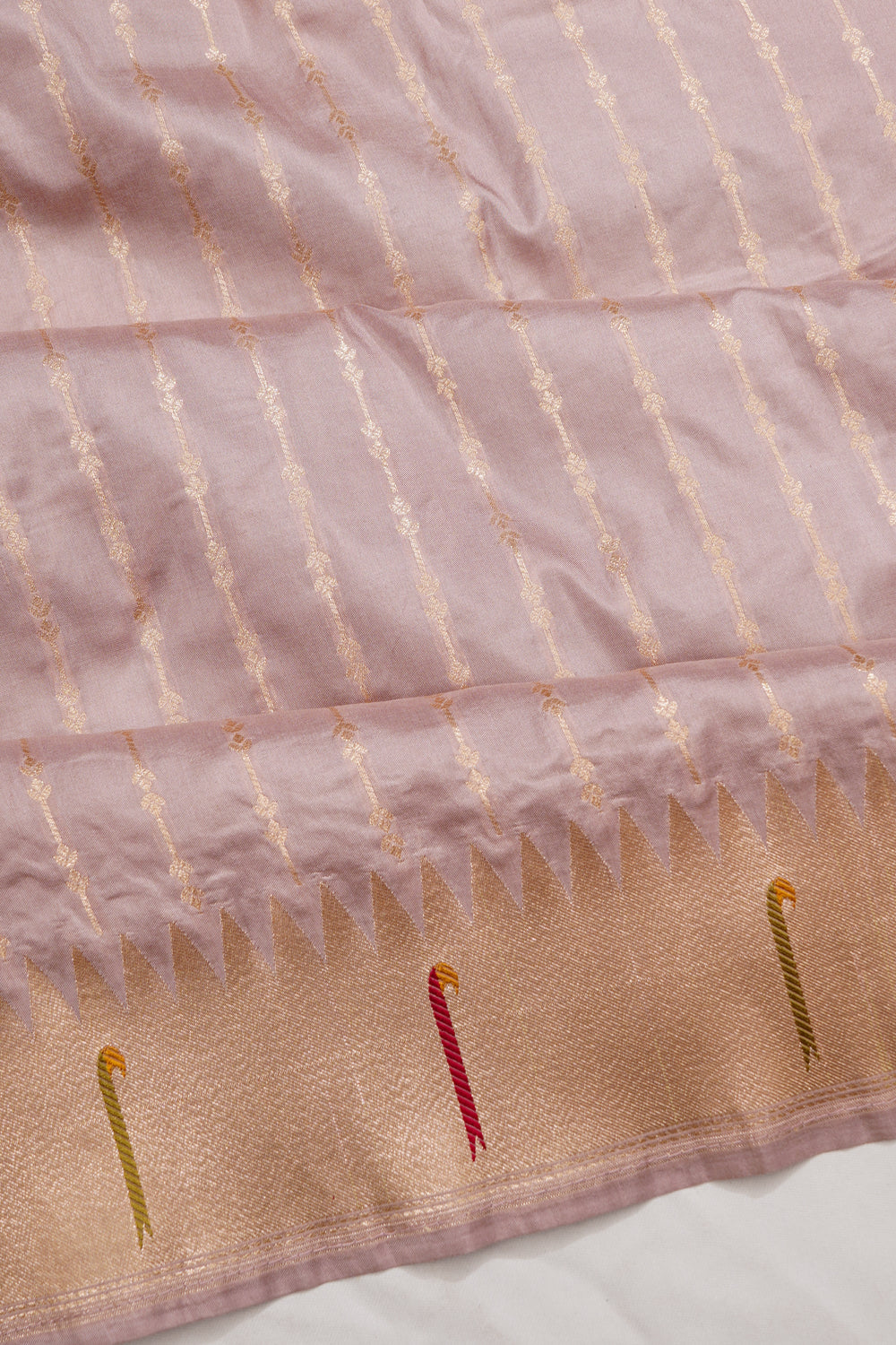 Banarasi Silk Vertical Lines Lilac Saree With Paithani Inspired Border