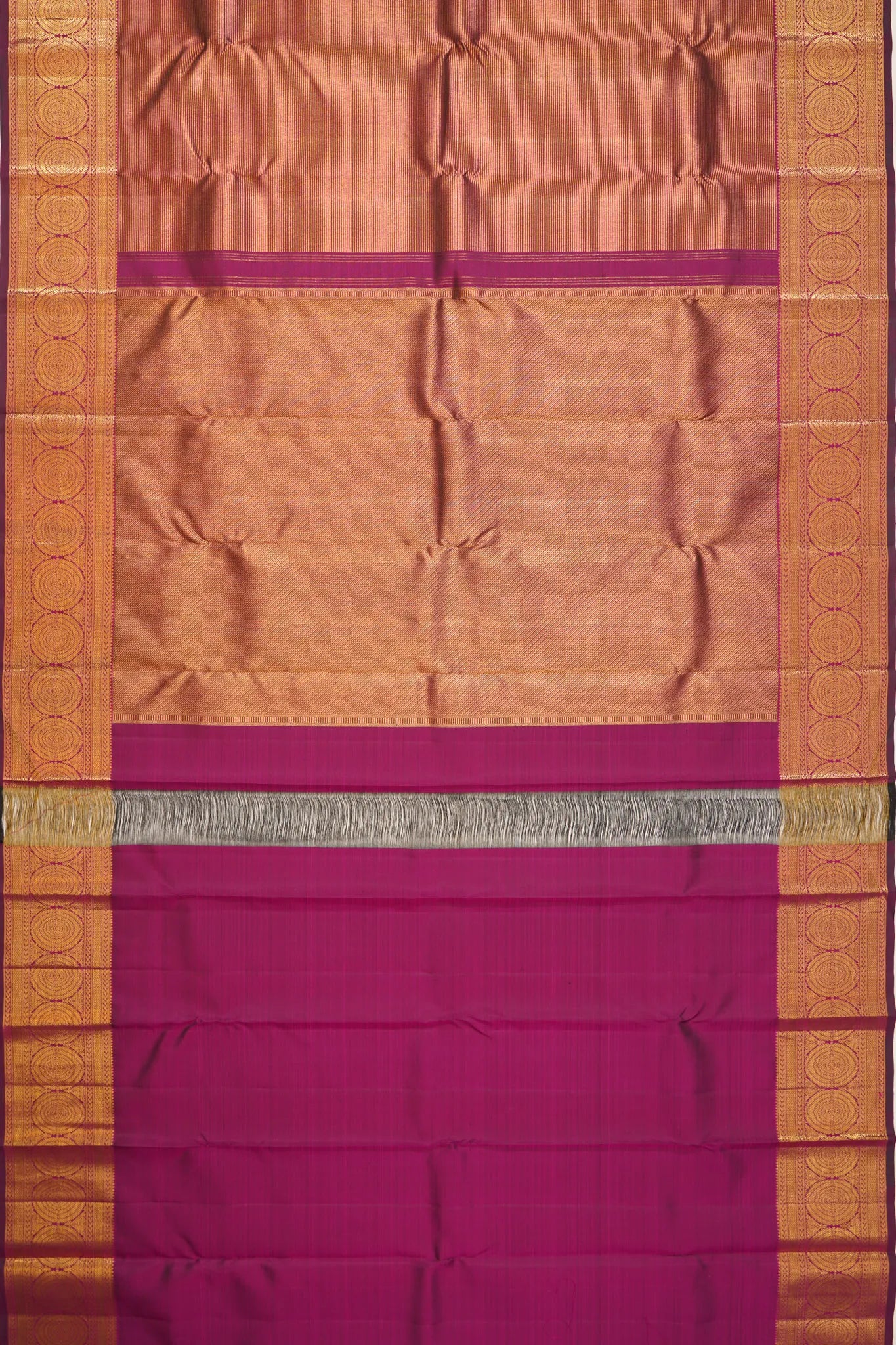 kanchipuram-silk-oosi-lines-purple-saree-1215802886