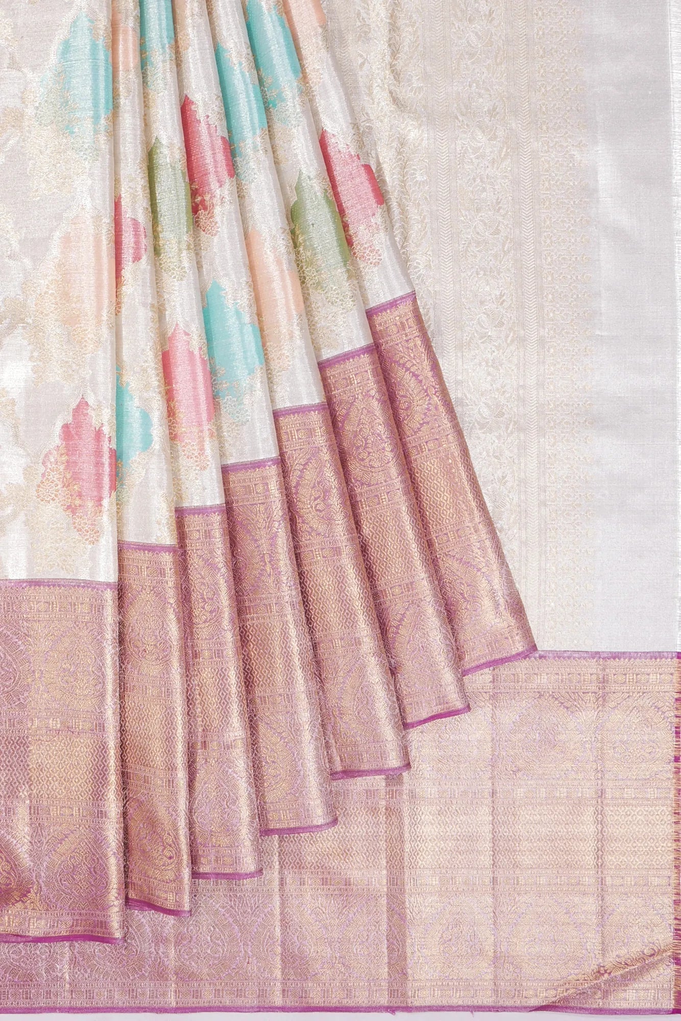 Kankatala Kanchipuram Silk Tissue Jaal Rangkat Silver Saree g2