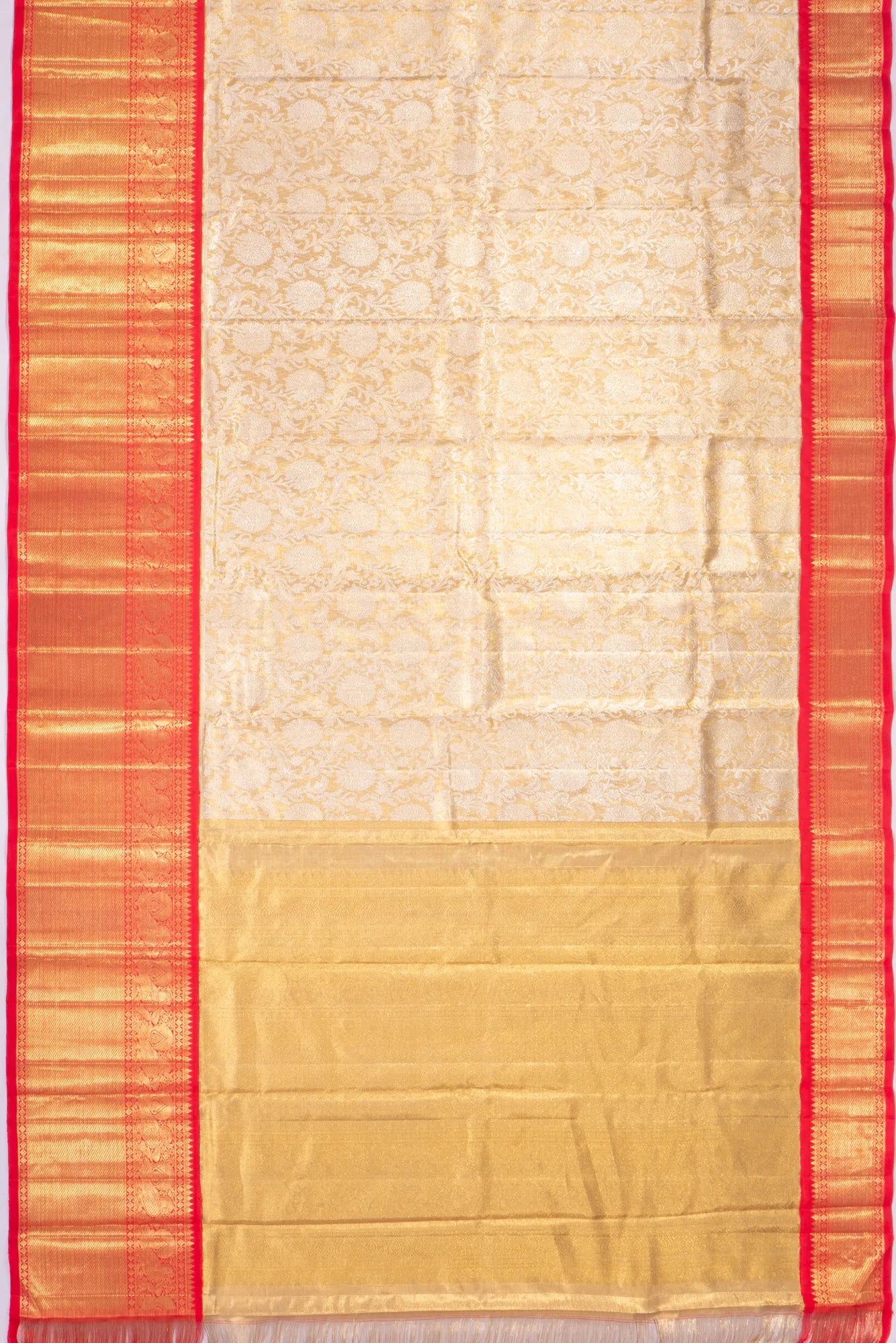 Kankatala Kanchipuram Silk Tissue Jaal Gold Saree g2