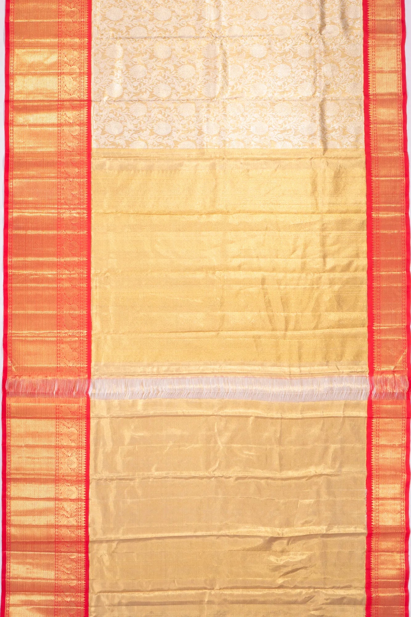 Kankatala Kanchipuram Silk Tissue Jaal Gold Saree g2