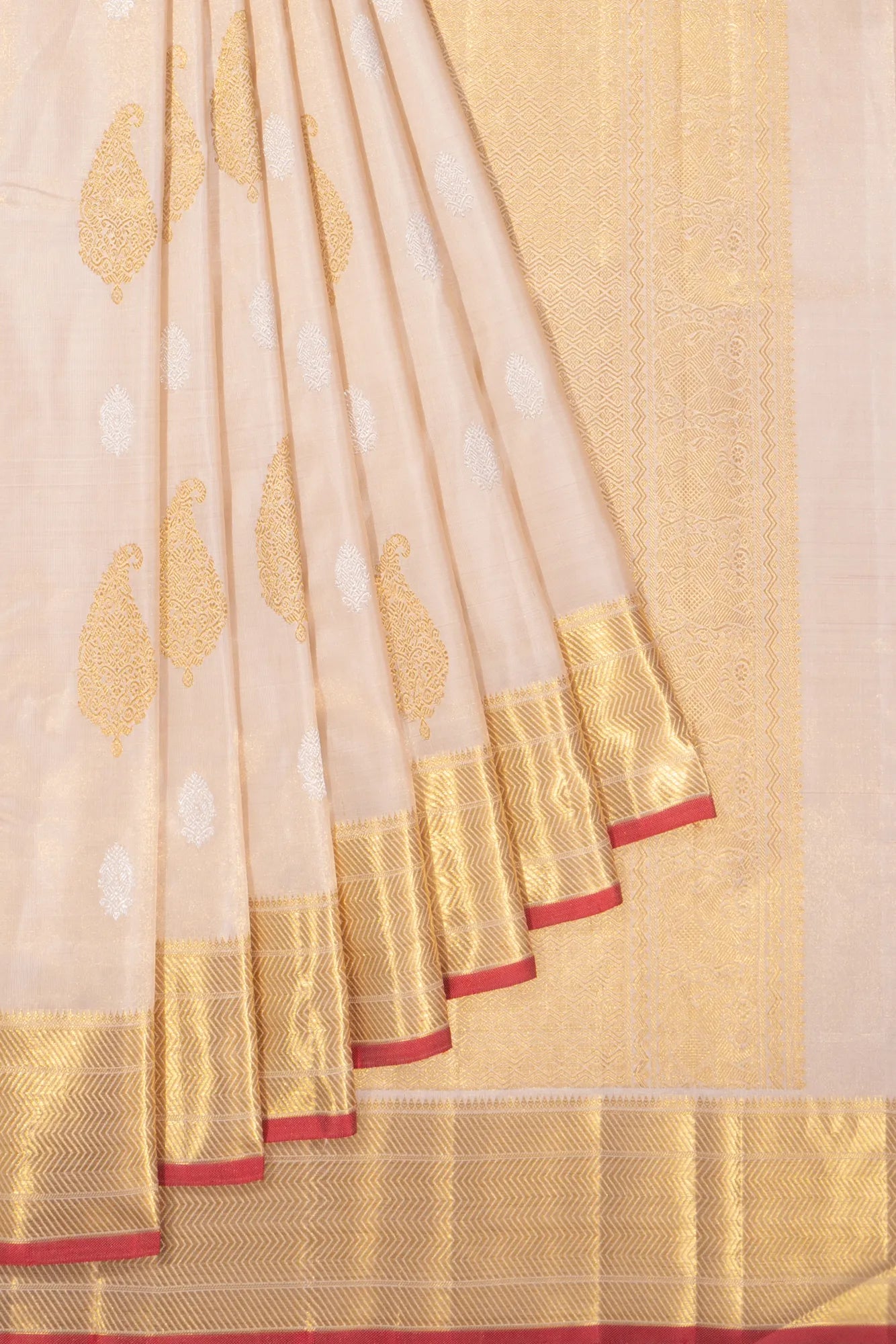 Kanchipuram Silk Tissue Butta Gold Saree