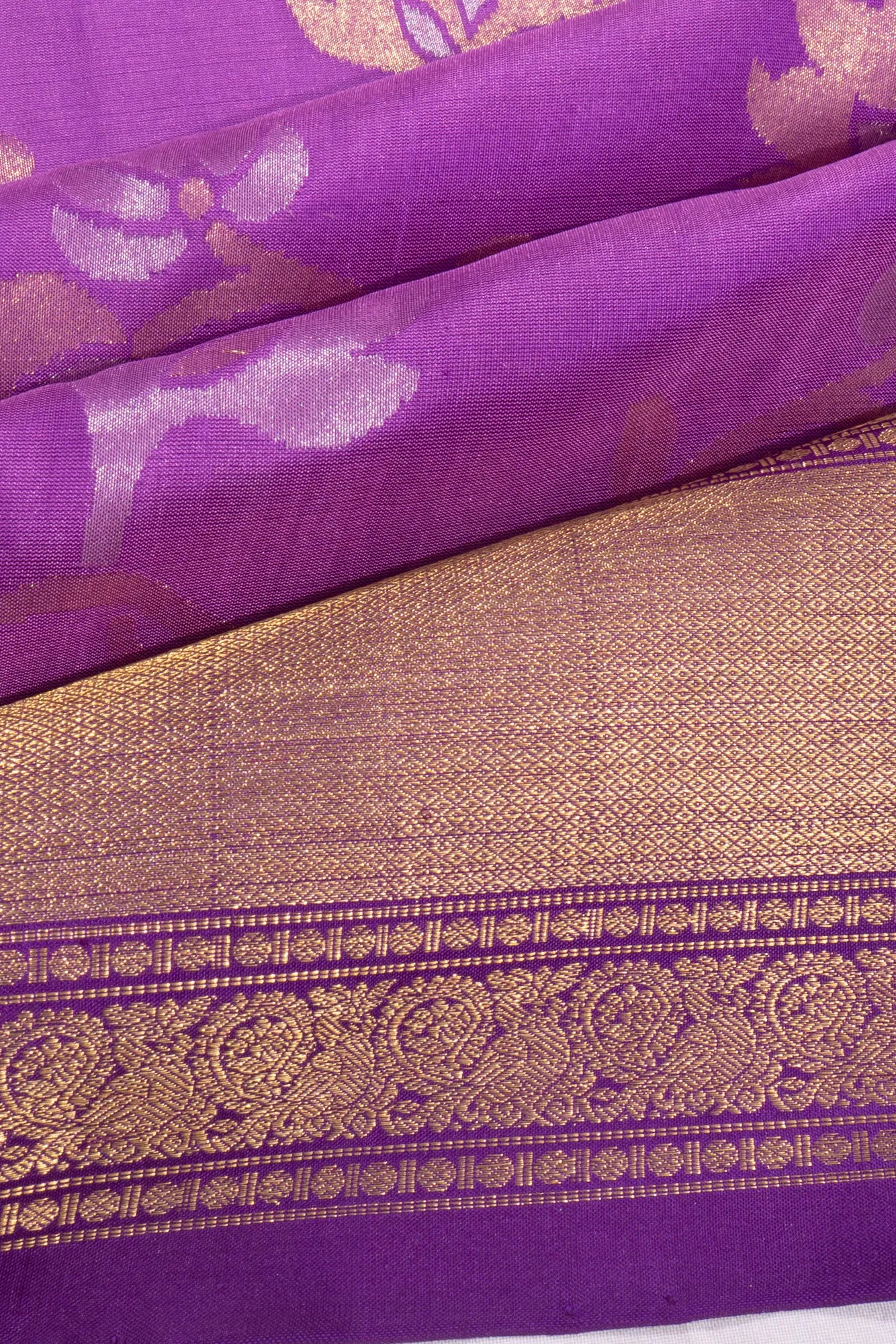 Kankatala Kanchipuram X Uppada Silk All Over Jamdani Violet Saree g2