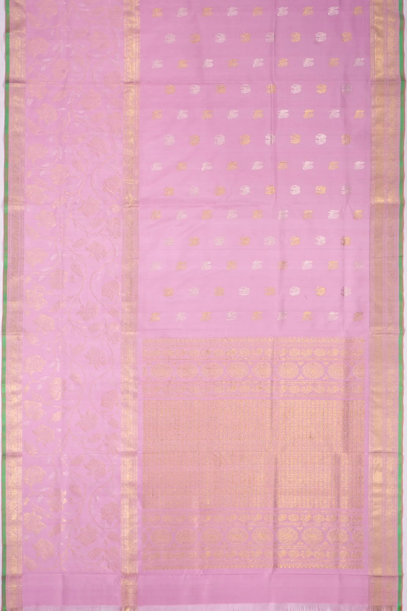 Kankatala Uppada Silk Butta Lavender Saree With Jamdani Border And Pallu g2