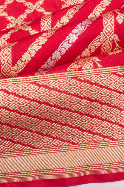 Kankatala Banarasi Silk Kadwa Jaal Red Saree g2