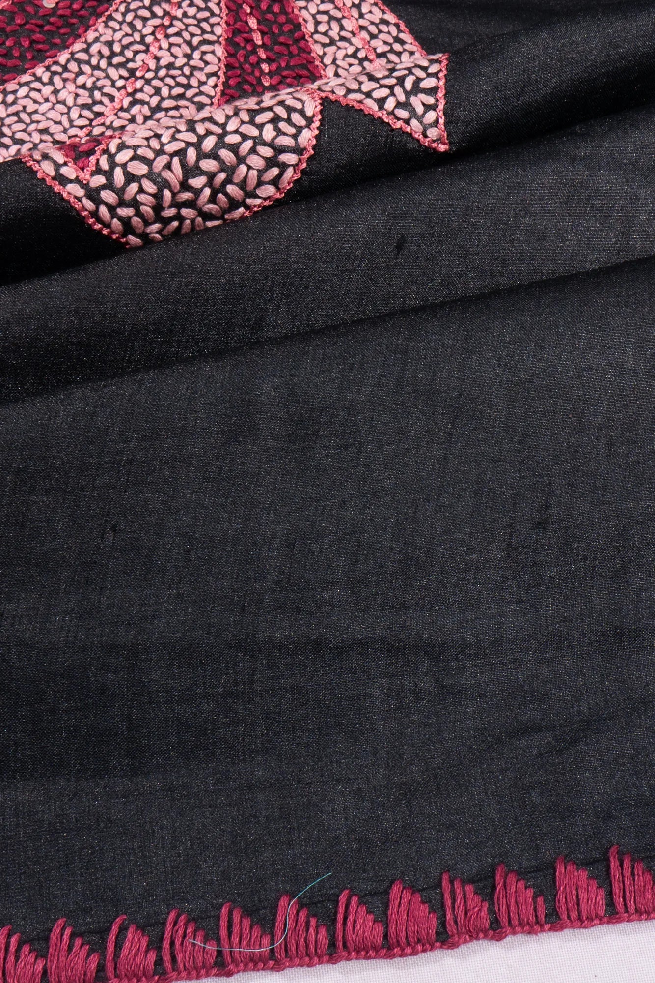 Kankatala Tussar Plain Black Saree With Pichwai Pallu g2