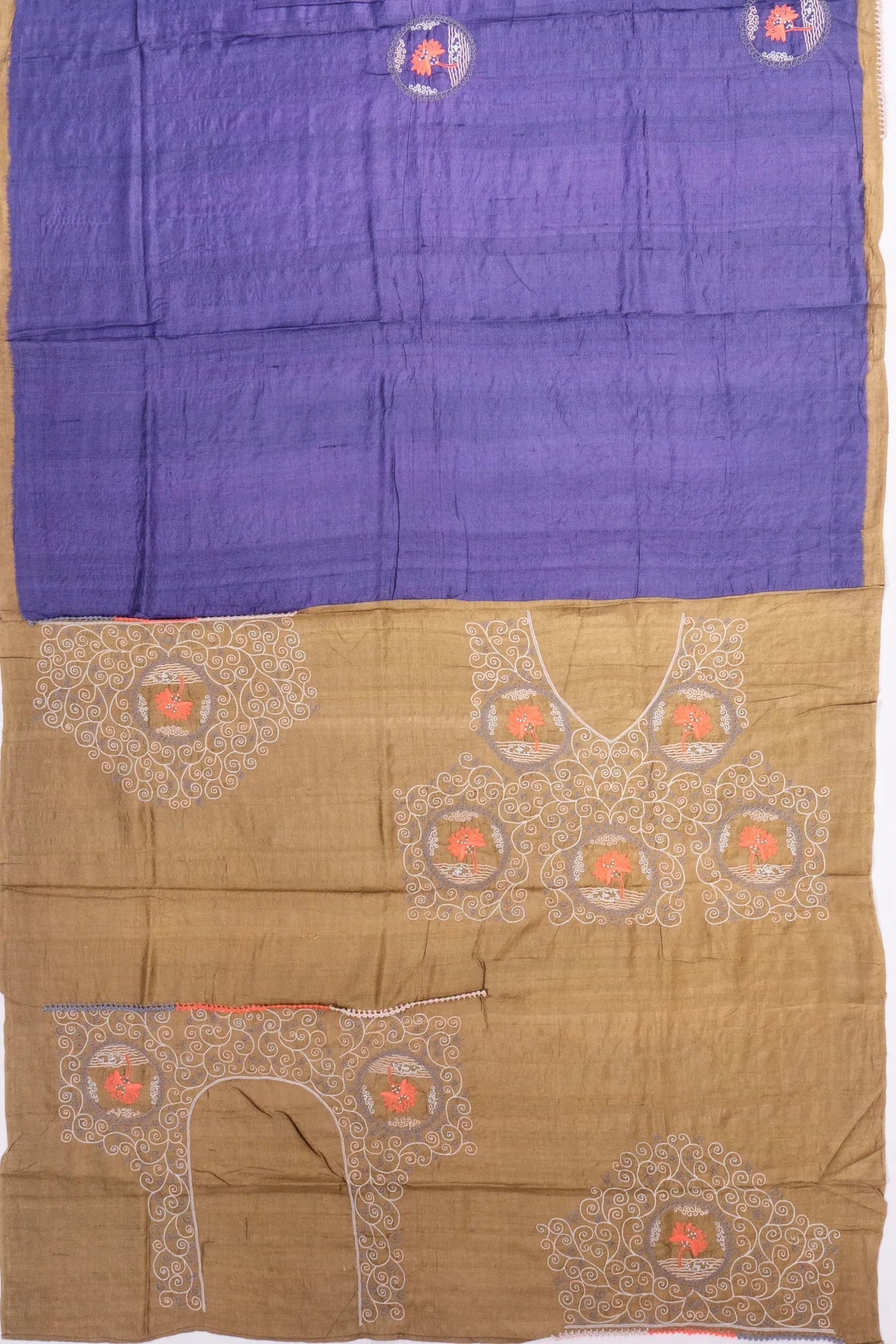 Kankatala Tussar Half-n-Half Blue And Black Saree g2
