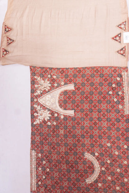 Kankatala Tussar Plain Beige Saree With Attached Batik Printed Border g2